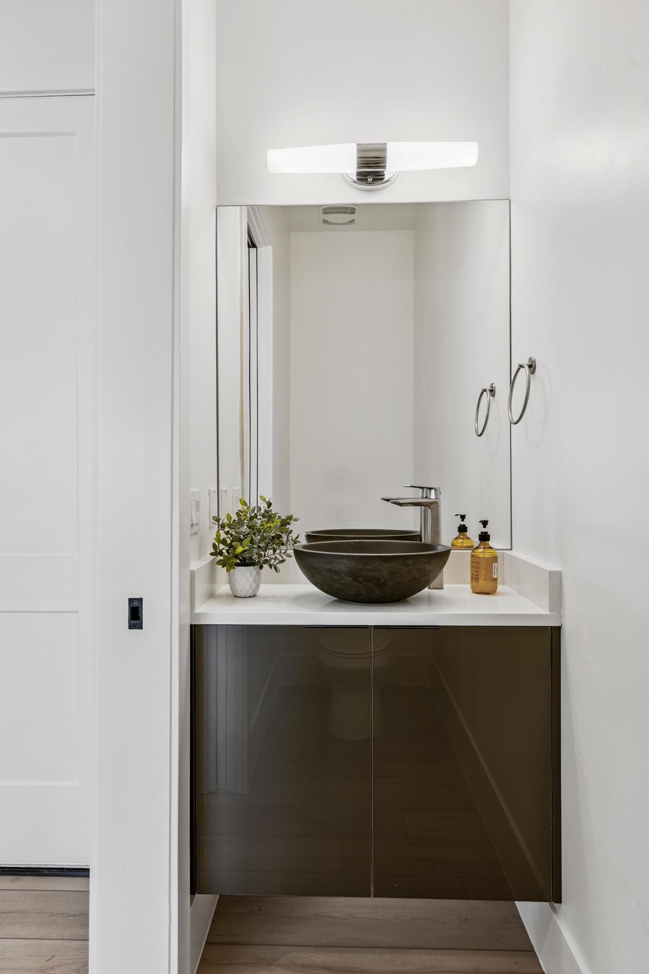 RED MOUNTAIN TERRACE - Residential