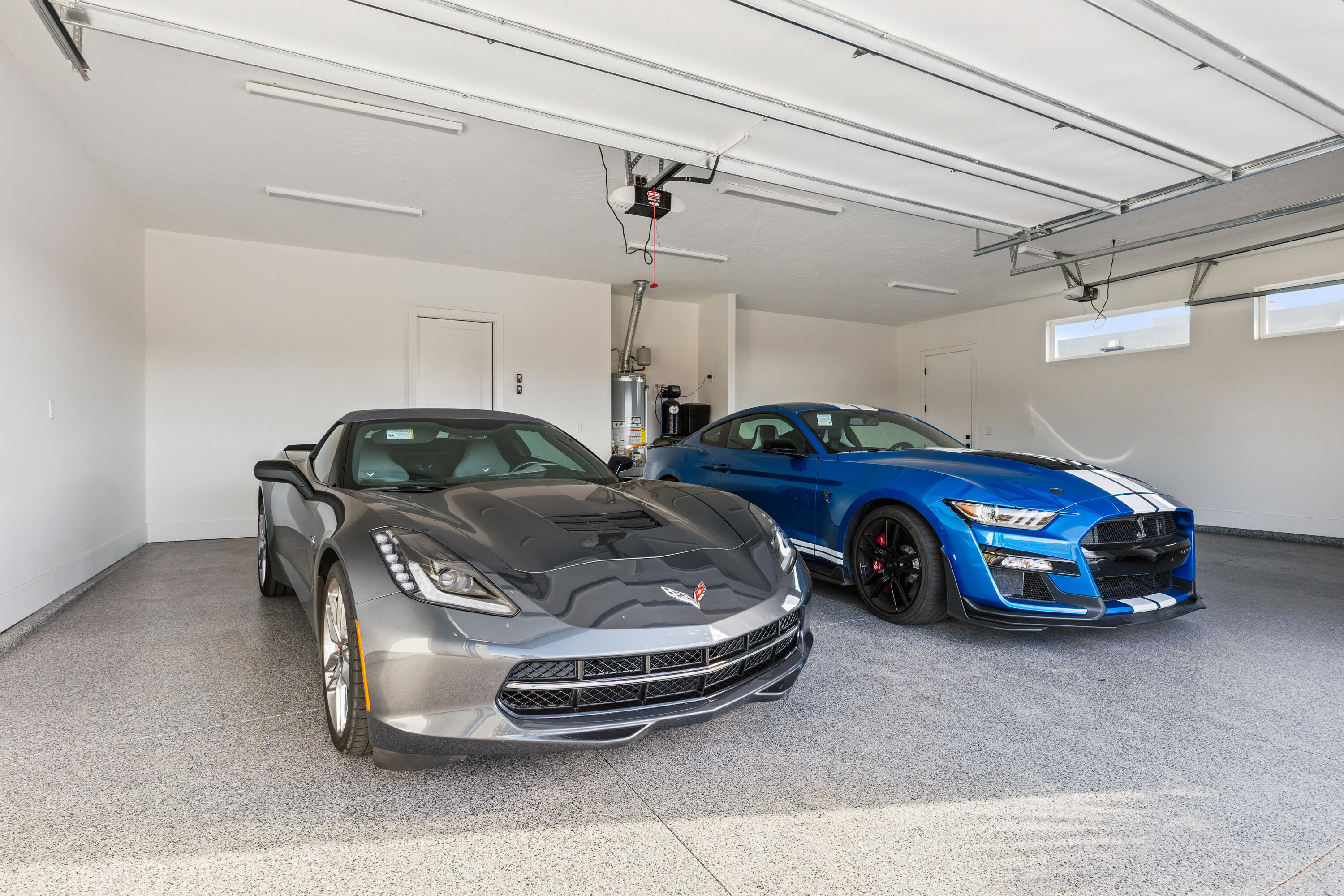 RED MOUNTAIN TERRACE - Residential