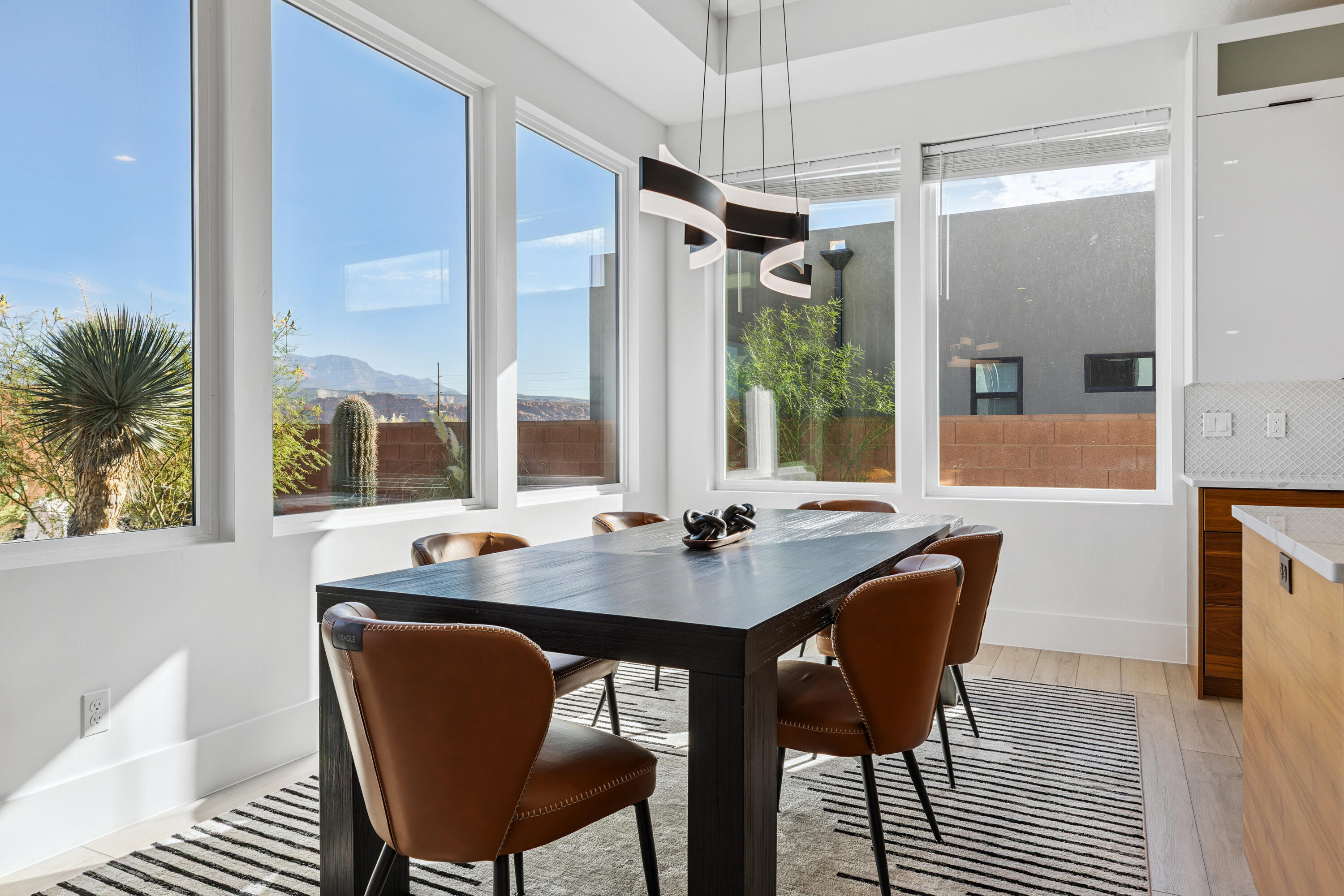 RED MOUNTAIN TERRACE - Residential