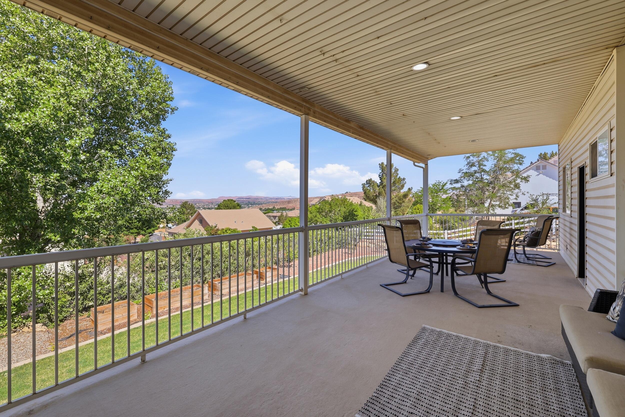 MAJESTIC VIEW - Residential