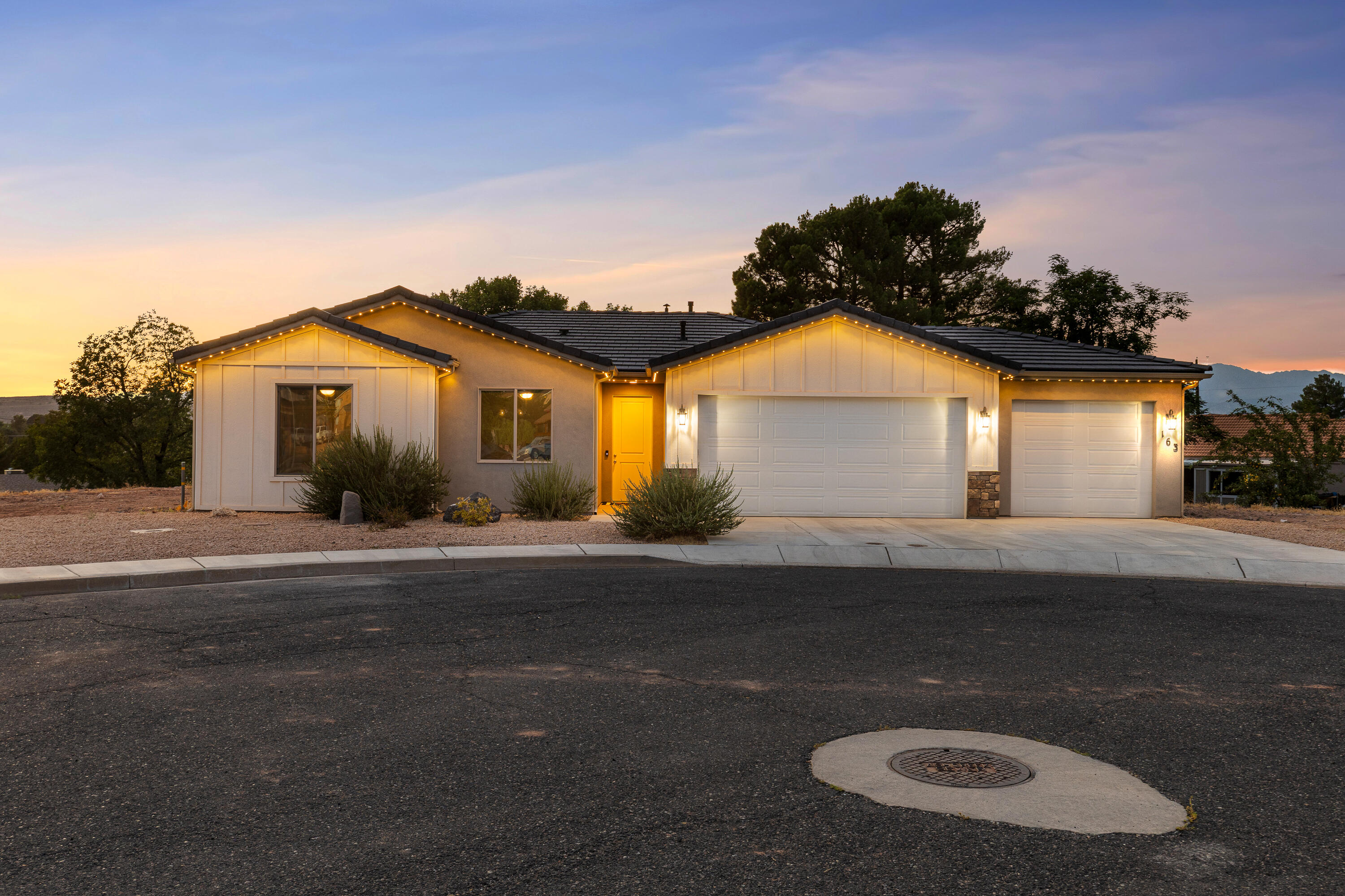 FREEDOM CIRCLE - Residential