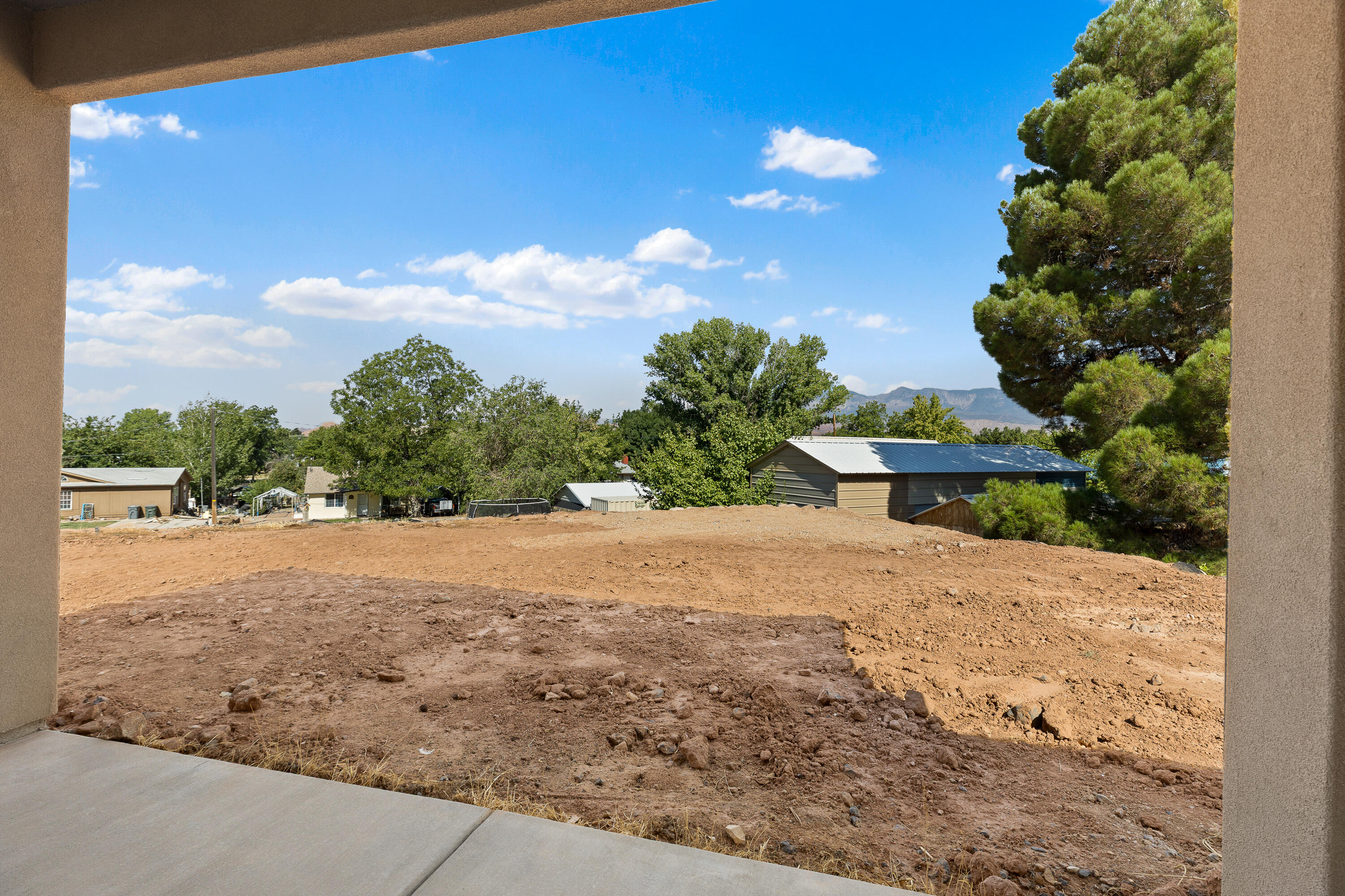 FREEDOM CIRCLE - Residential