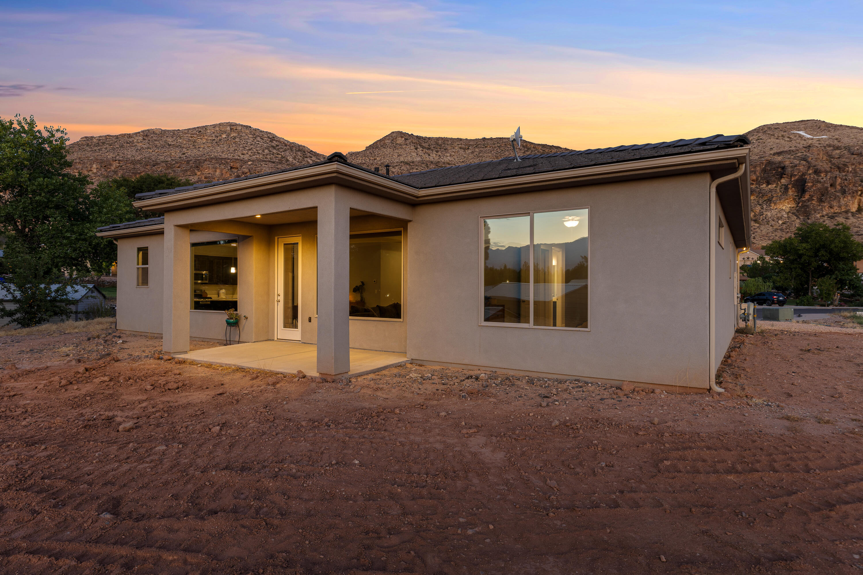 FREEDOM CIRCLE - Residential