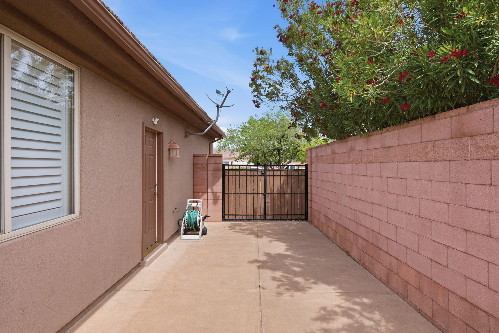 CORAL CANYON - Residential