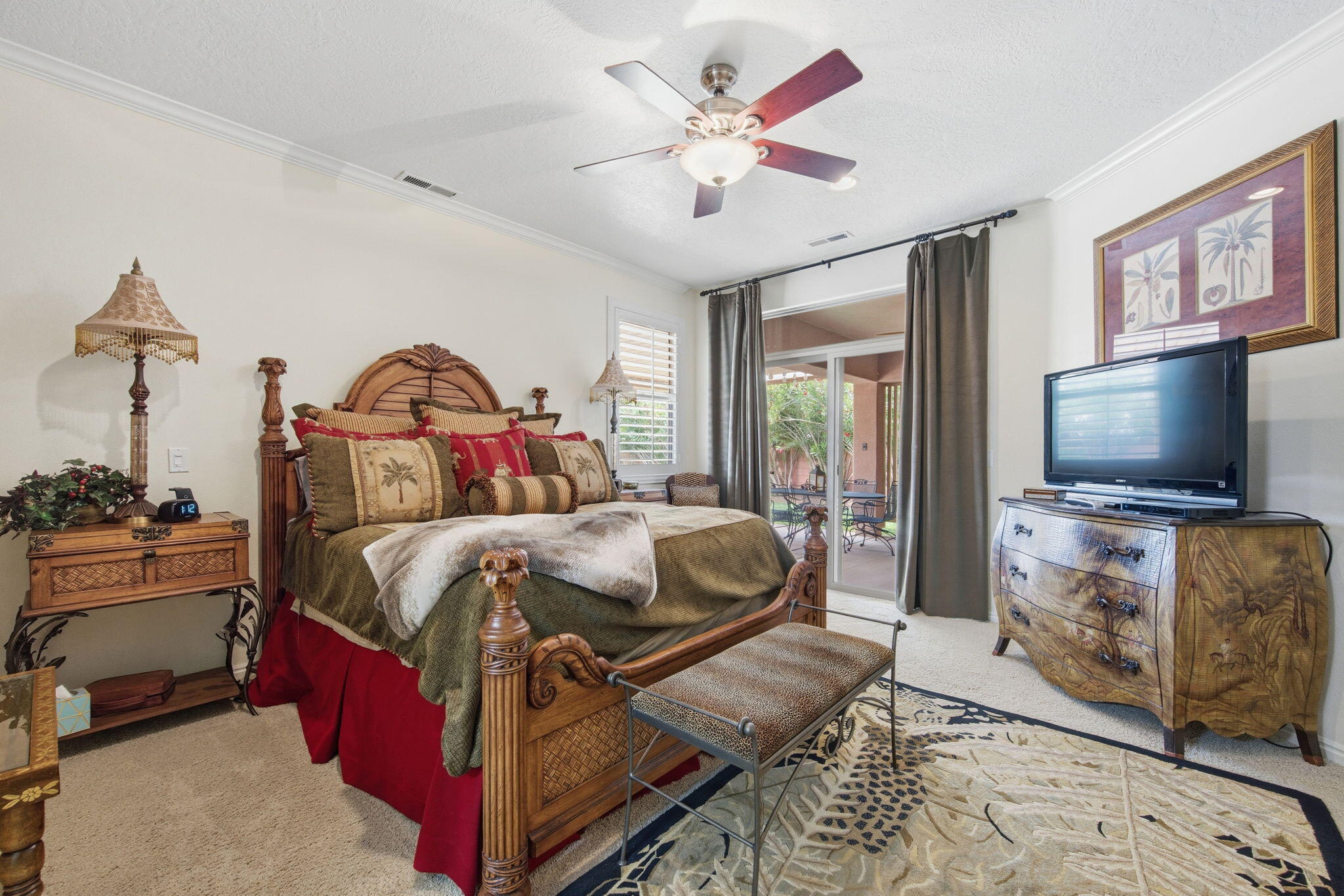 CORAL CANYON - Residential