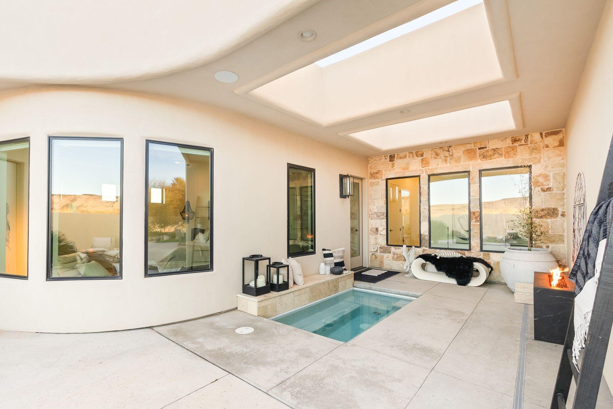 LEDGES OF ST GEORGE - Residential