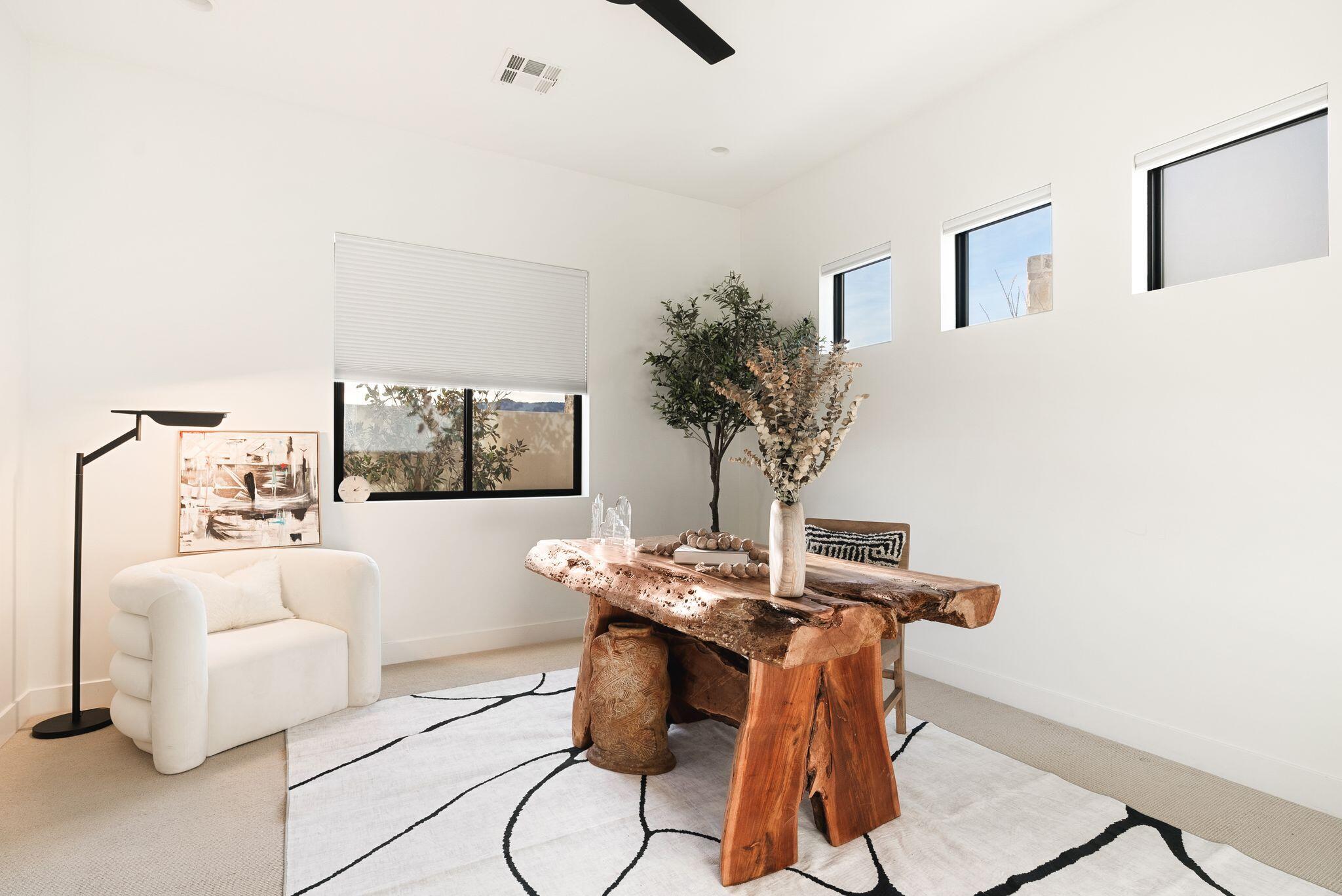 LEDGES OF ST GEORGE - Residential