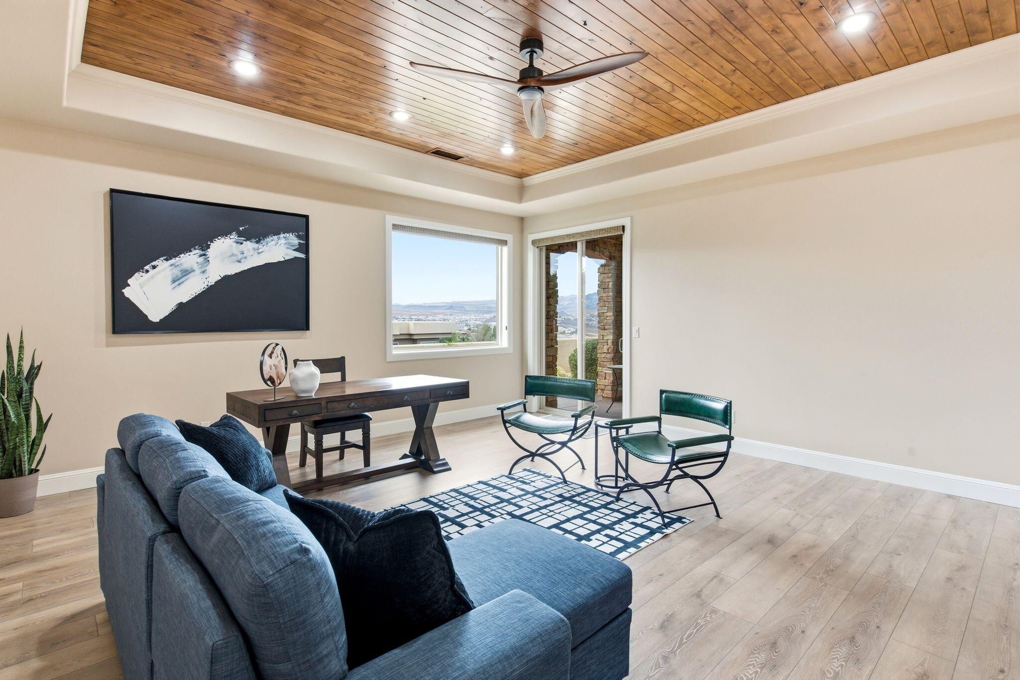 STONE CLIFF - Residential