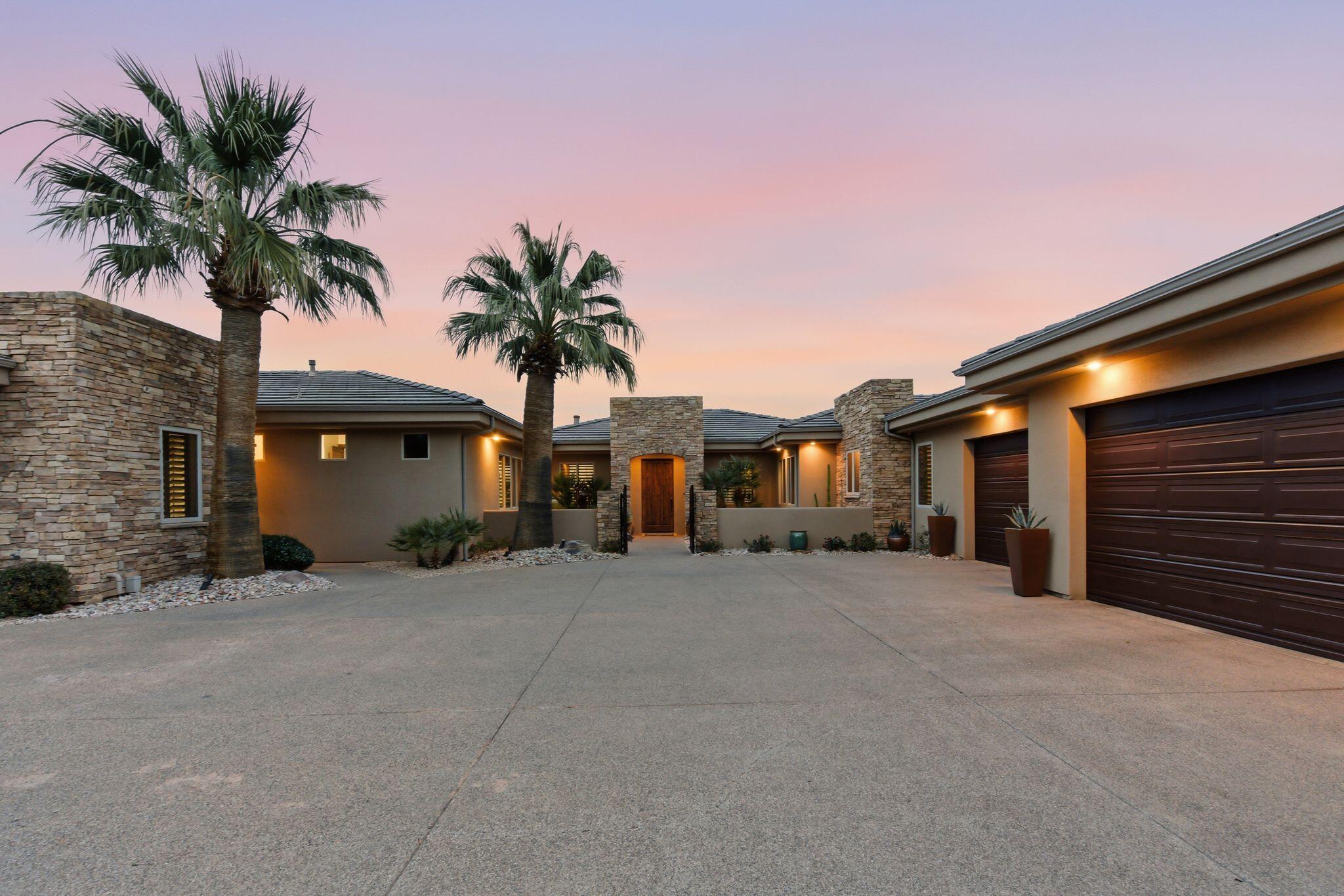 STONE CLIFF - Residential