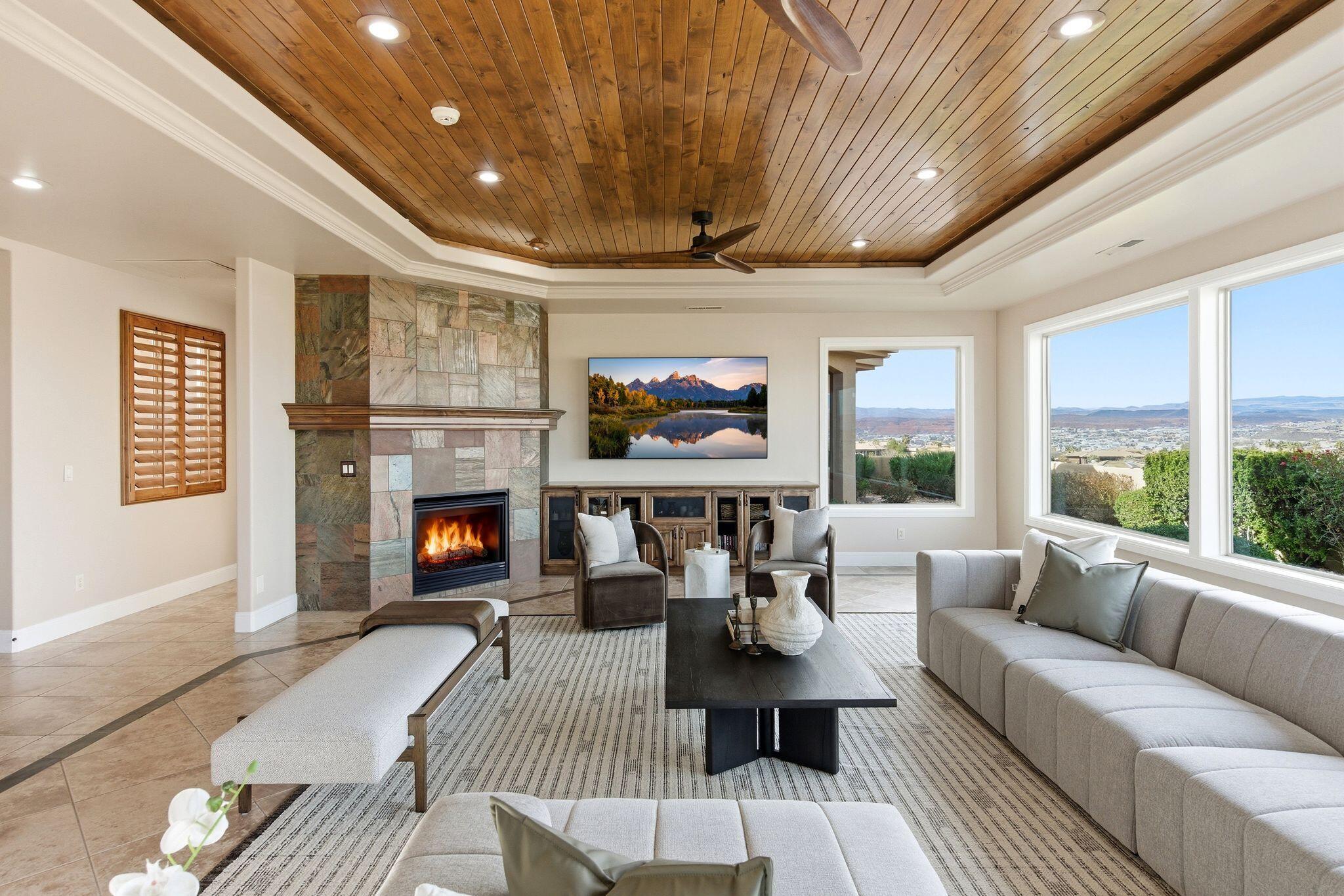 STONE CLIFF - Residential