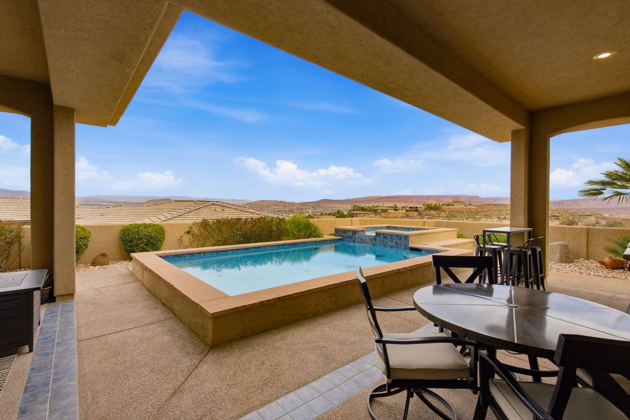 STONE CLIFF - Residential