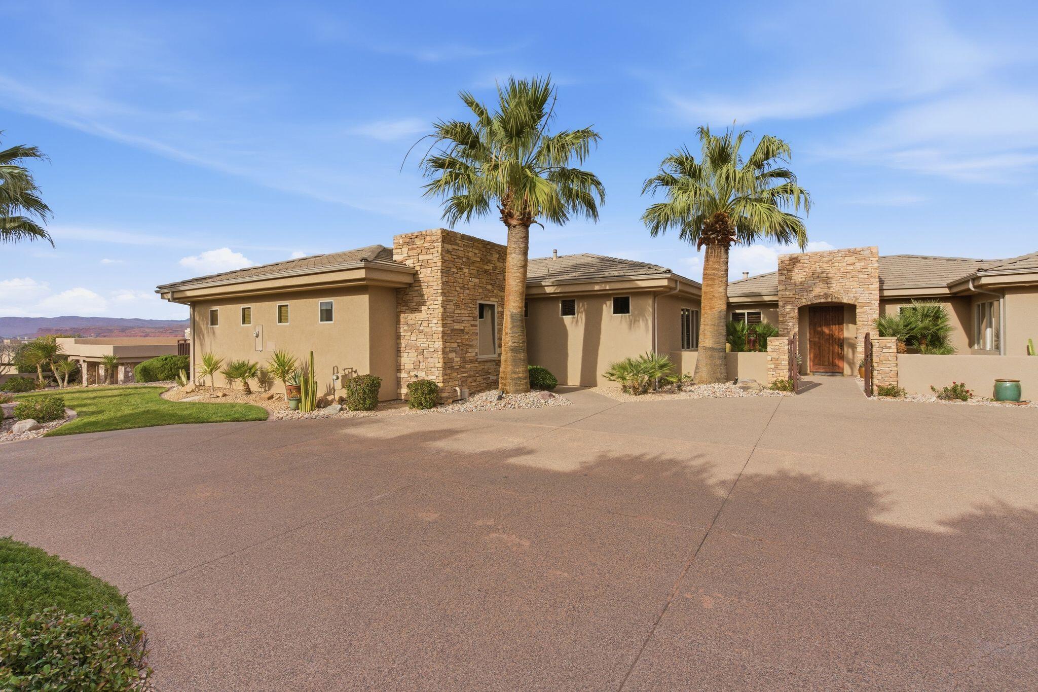 STONE CLIFF - Residential