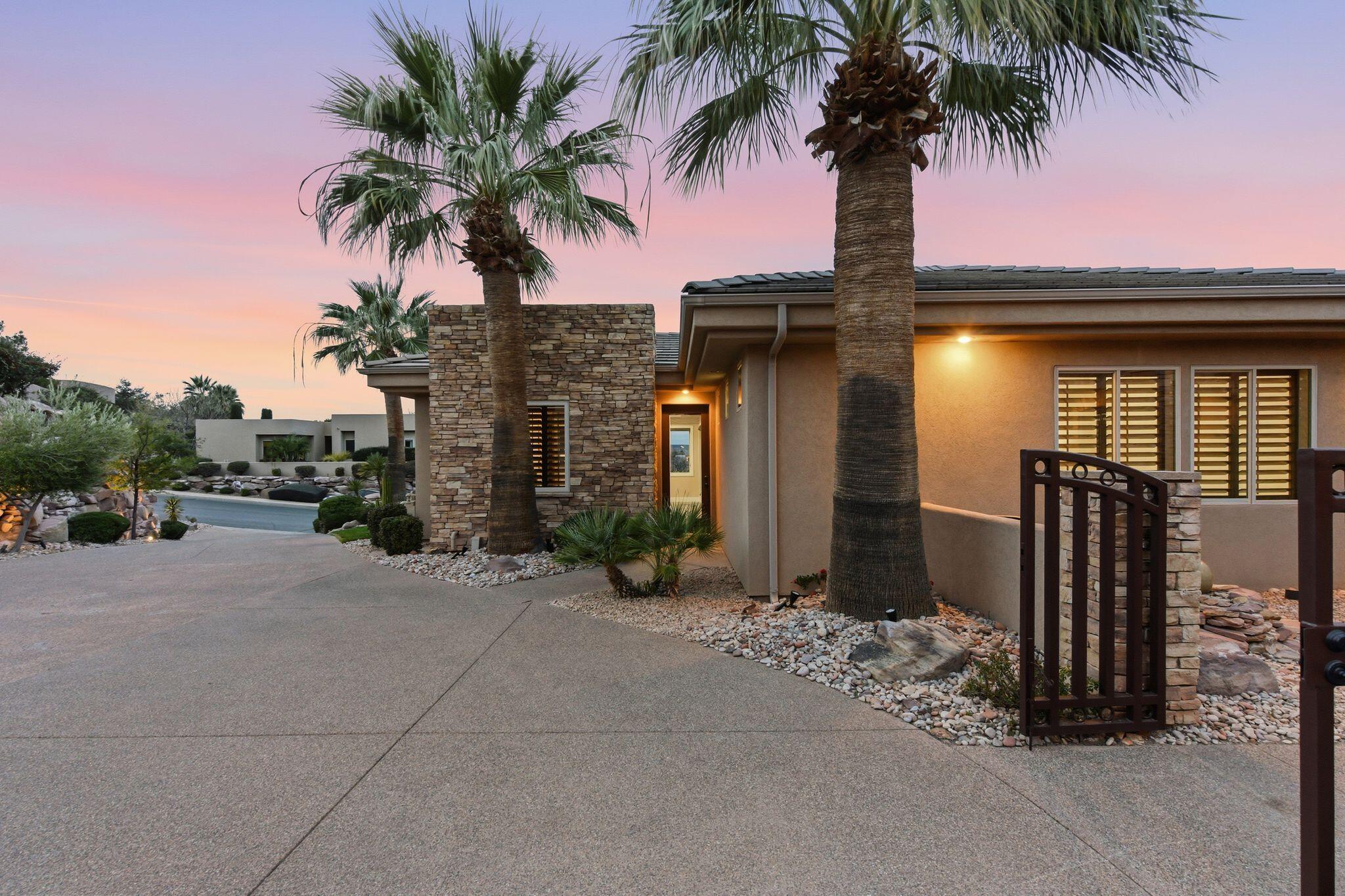 STONE CLIFF - Residential