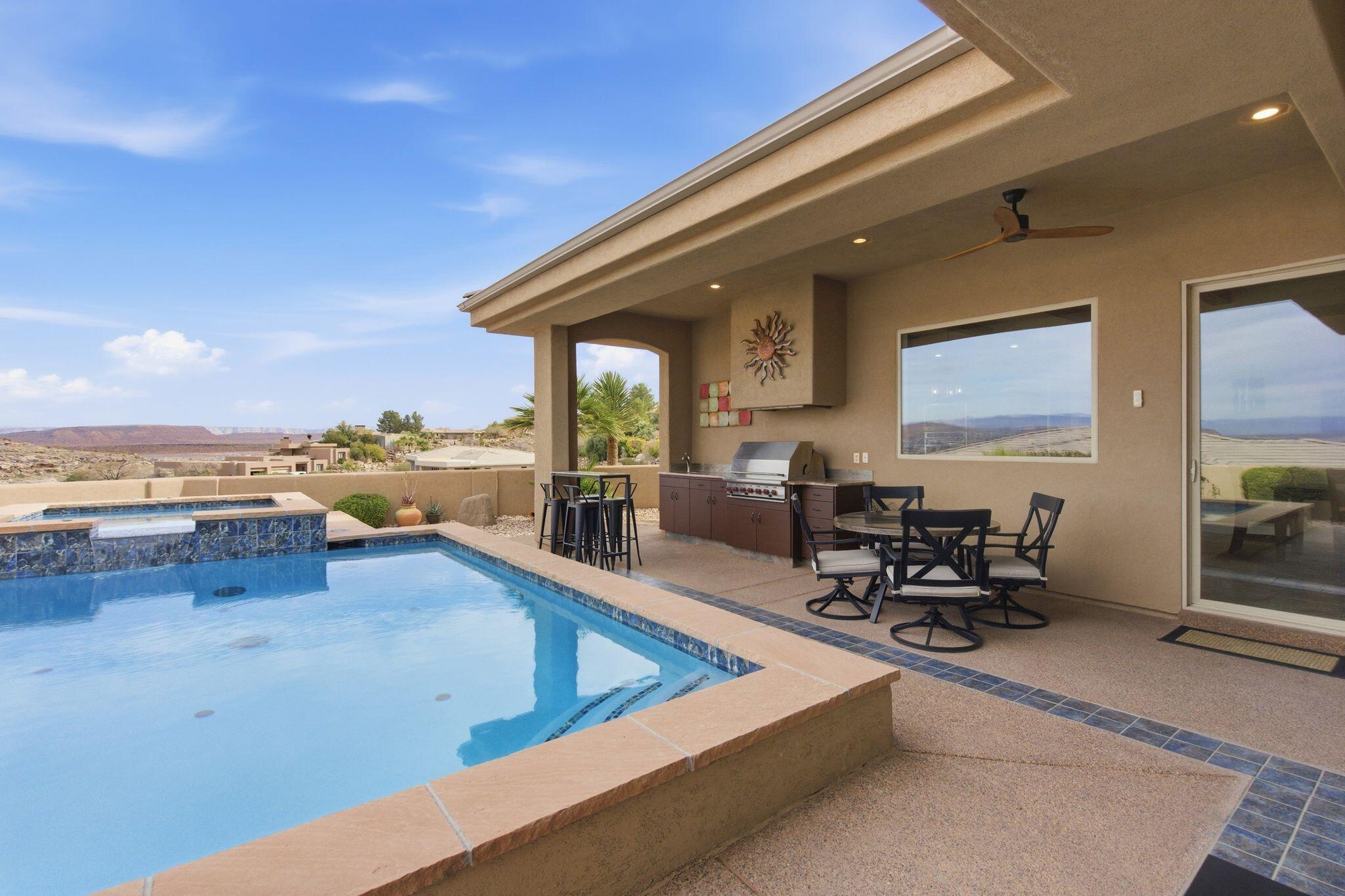 STONE CLIFF - Residential