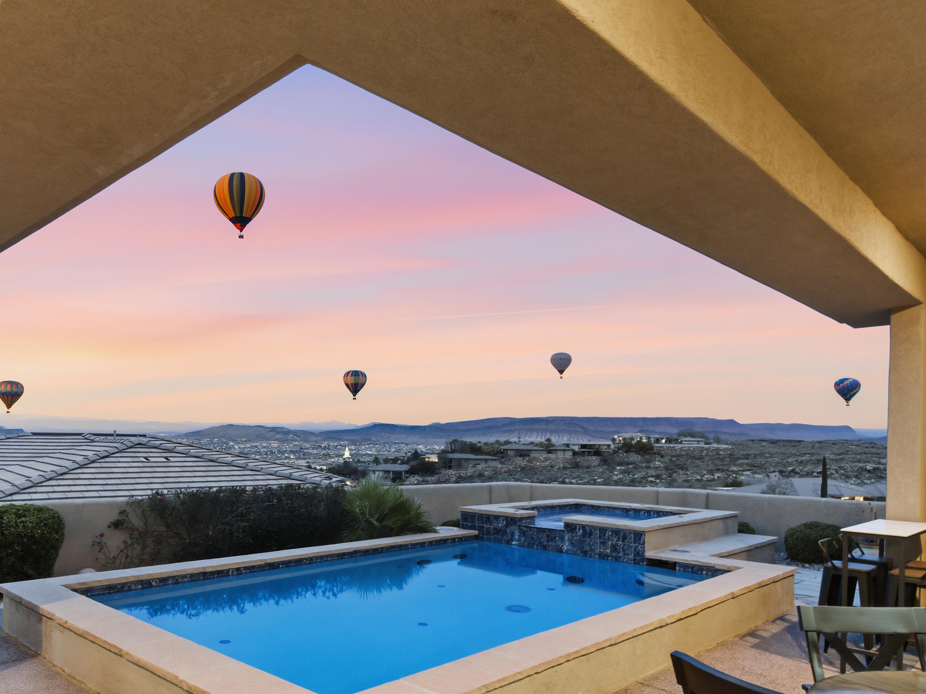 STONE CLIFF - Residential