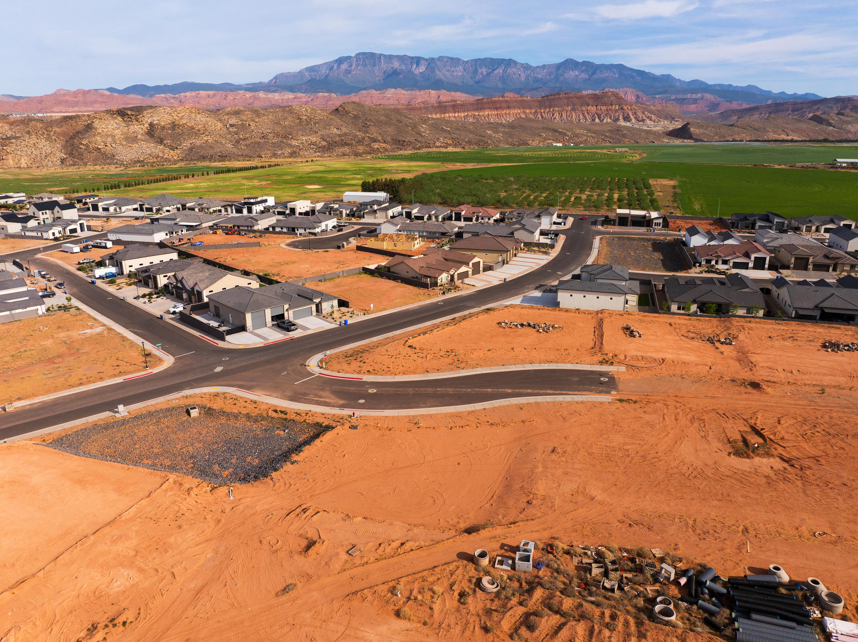 SAND HOLLOW VILLAGE - Land