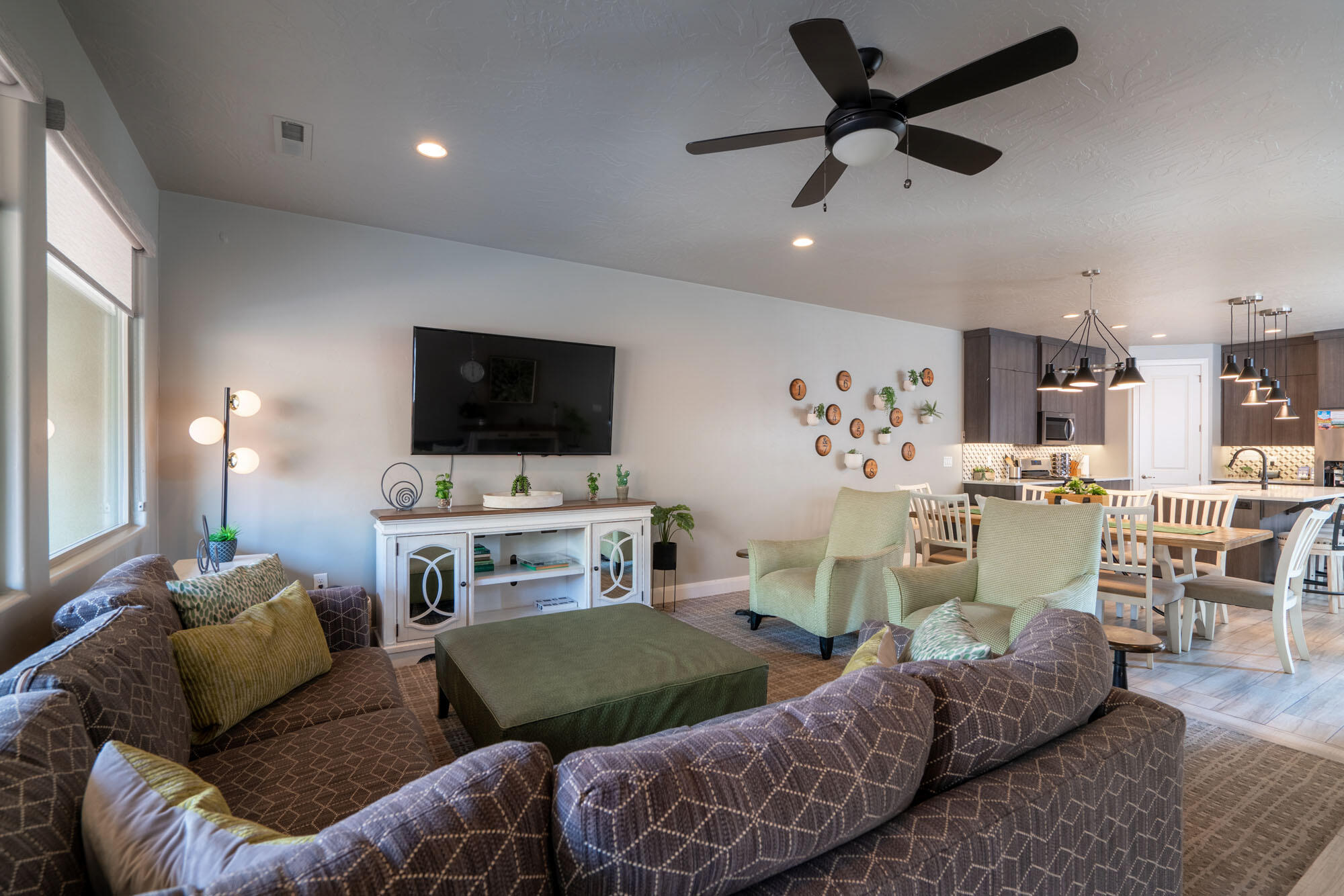 PARADISE VILLAGE AT ZION - Residential