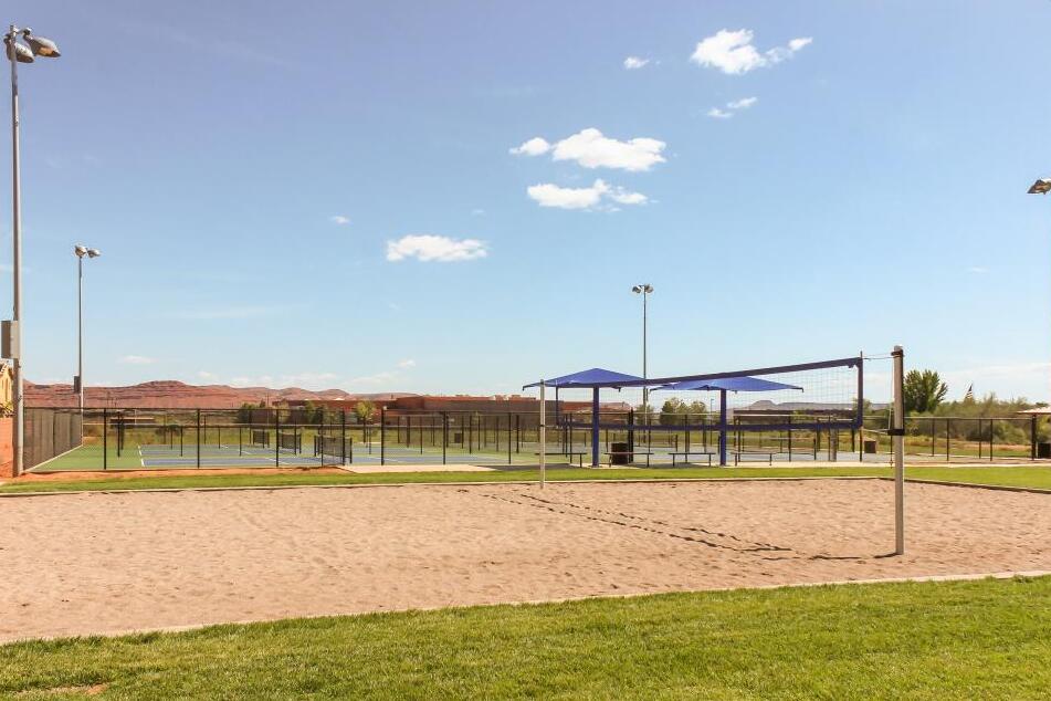 PARADISE VILLAGE AT ZION - Residential