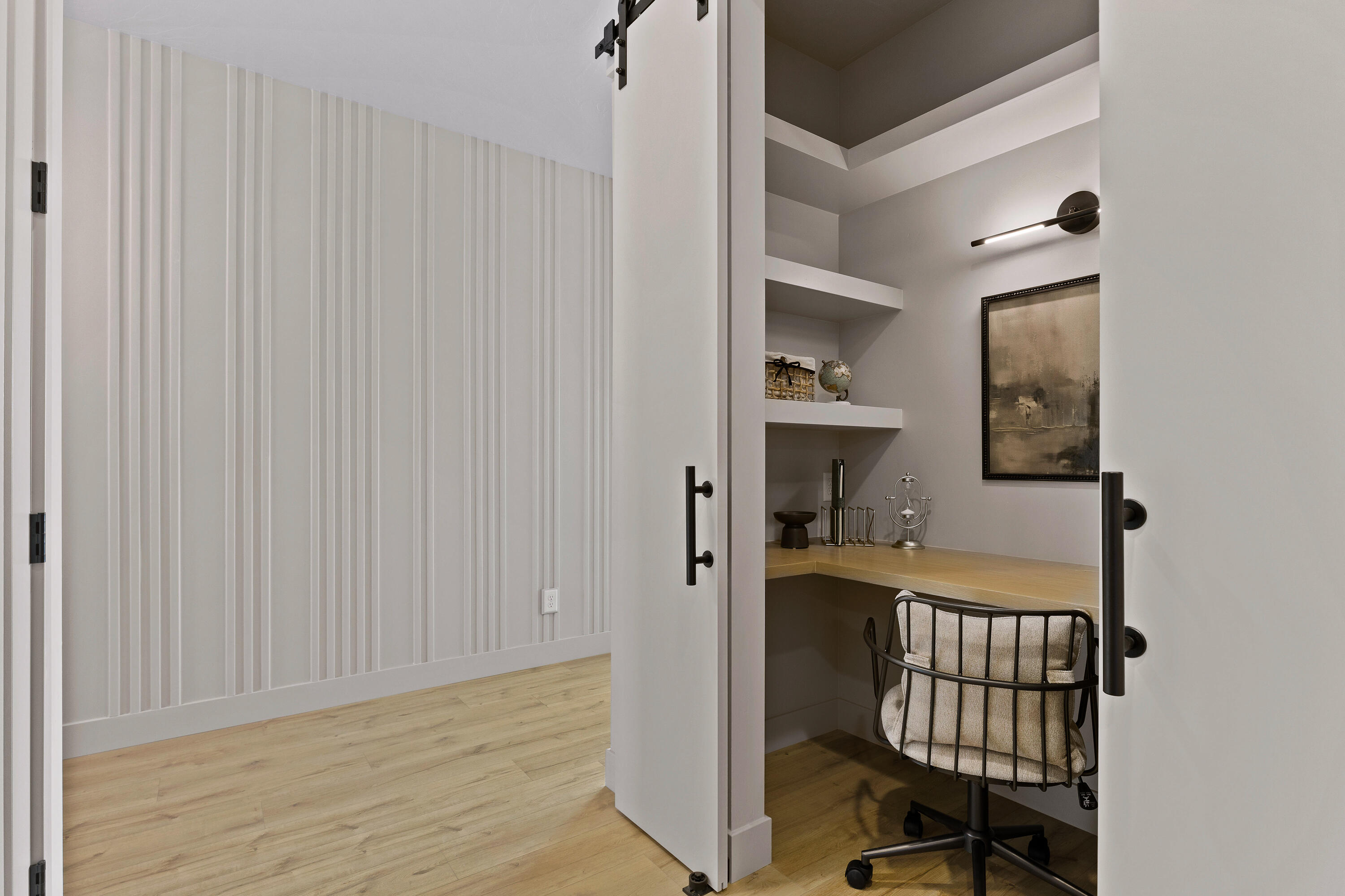 PAINTED SANDS - Residential