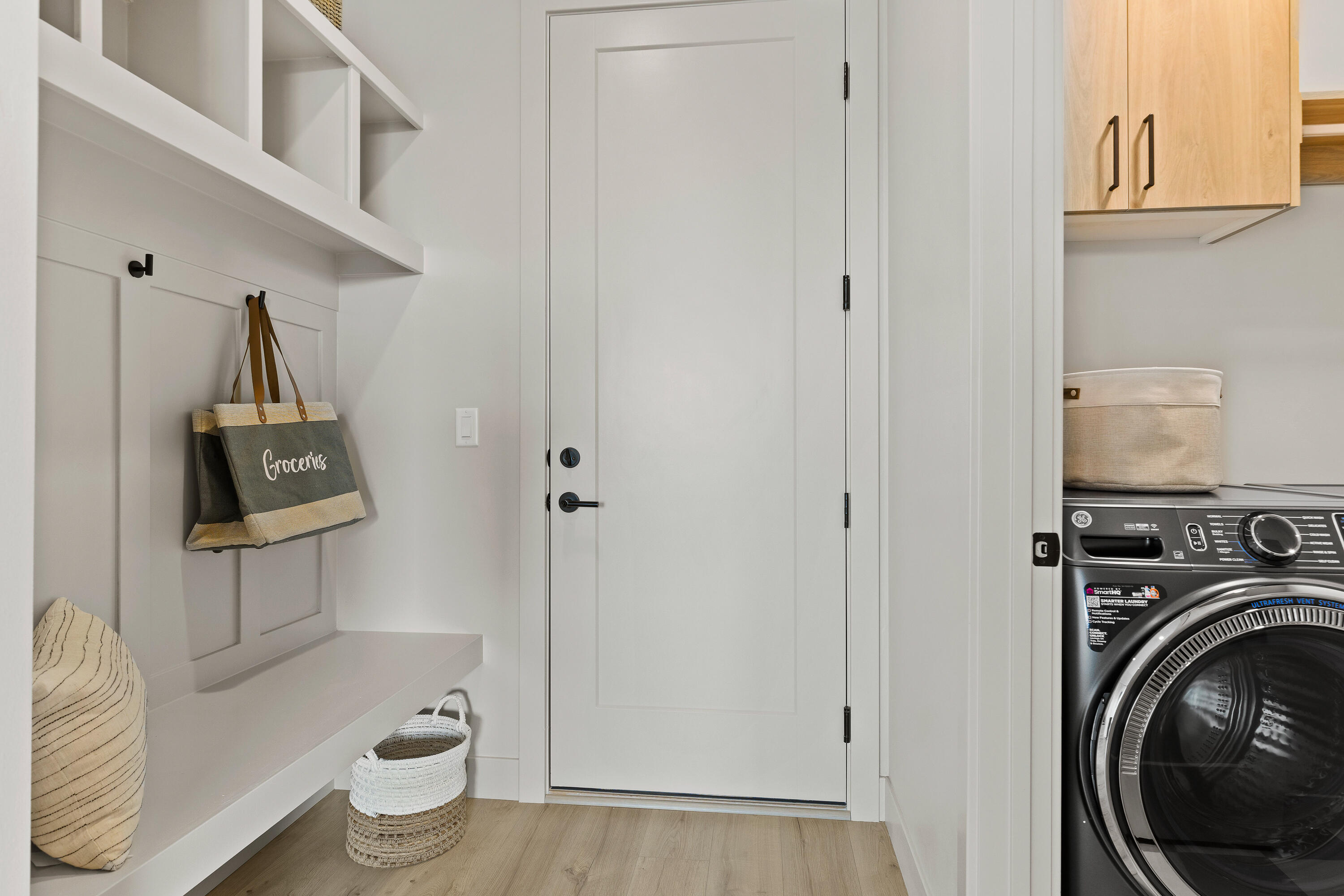 PAINTED SANDS - Residential