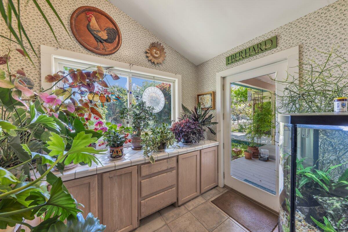 TOQUERVILLE TOWNSITE - Residential