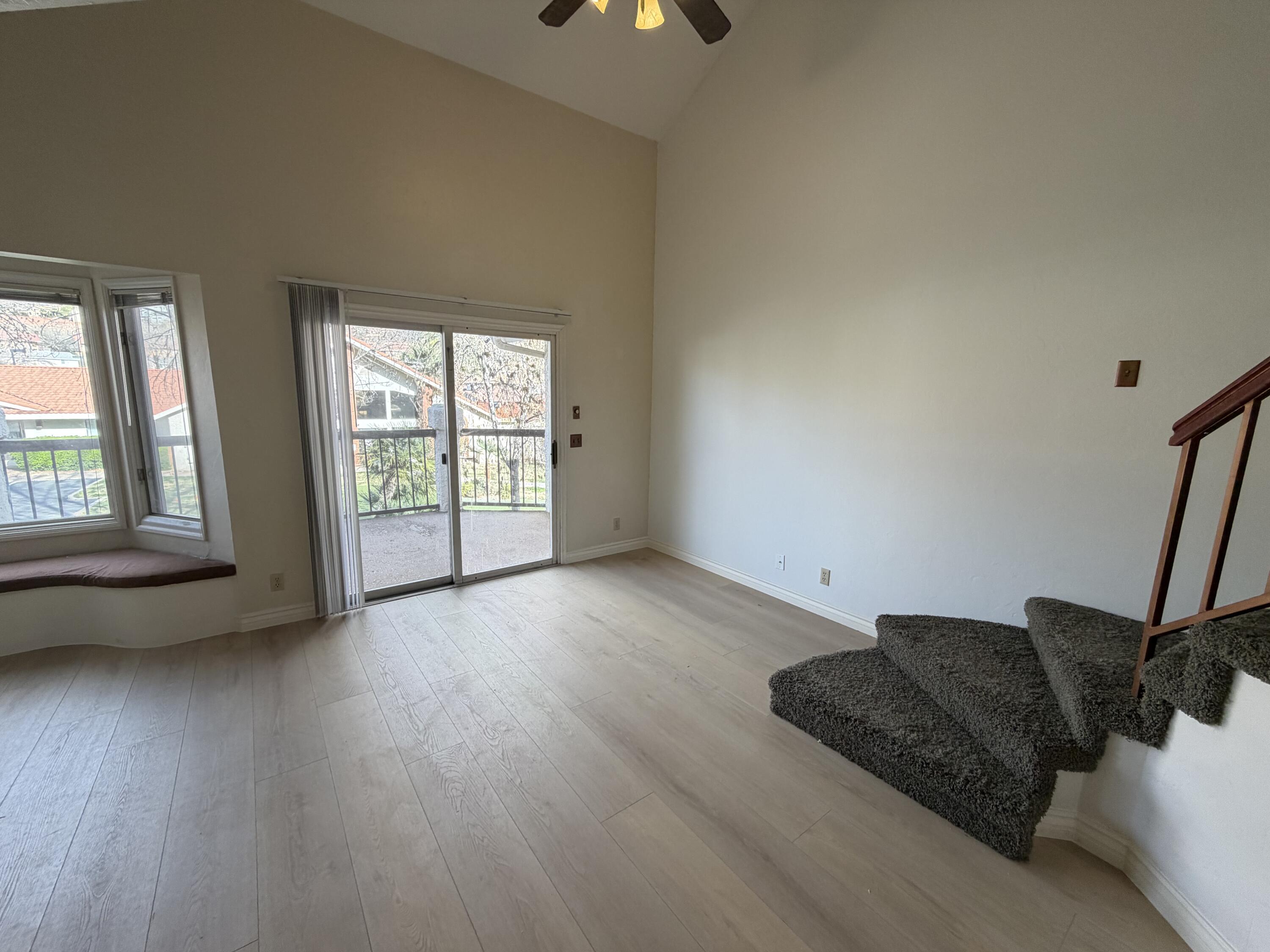 WILLOW RUN RESORT CONDOS - Residential