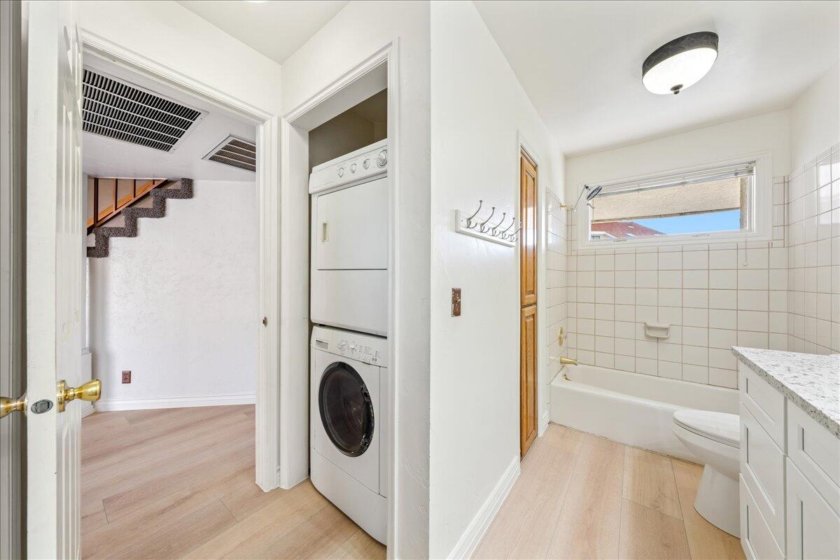 WILLOW RUN RESORT CONDOS - Residential