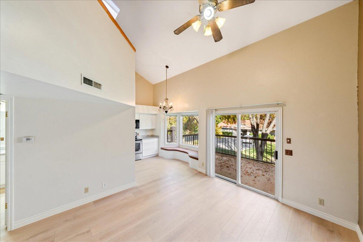 WILLOW RUN RESORT CONDOS - Residential