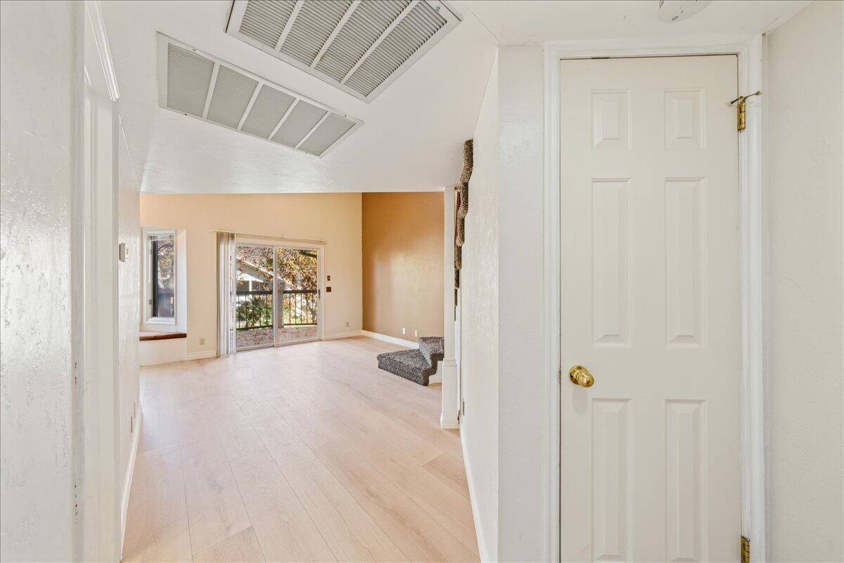 WILLOW RUN RESORT CONDOS - Residential