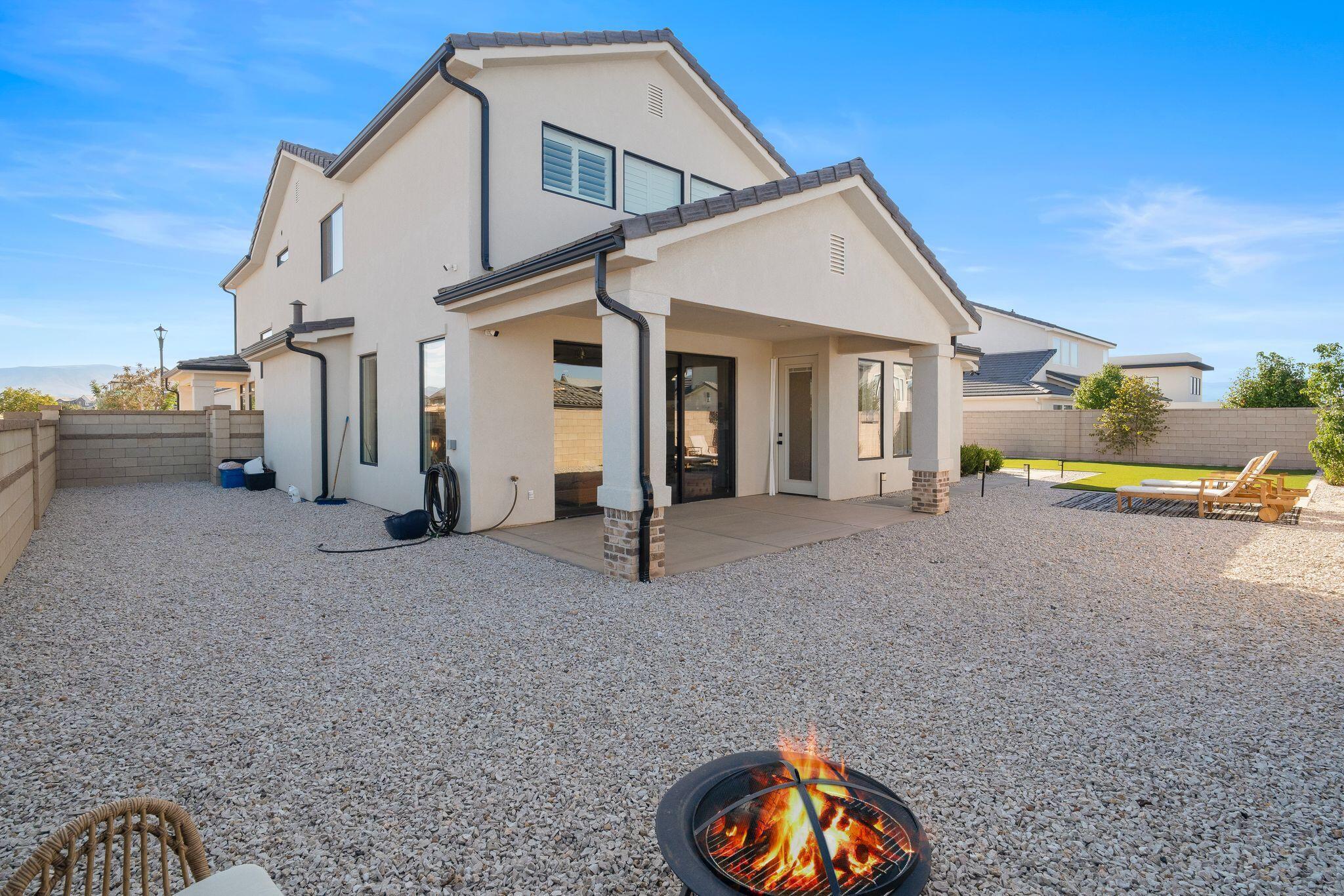 AUBURN HILLS - Residential