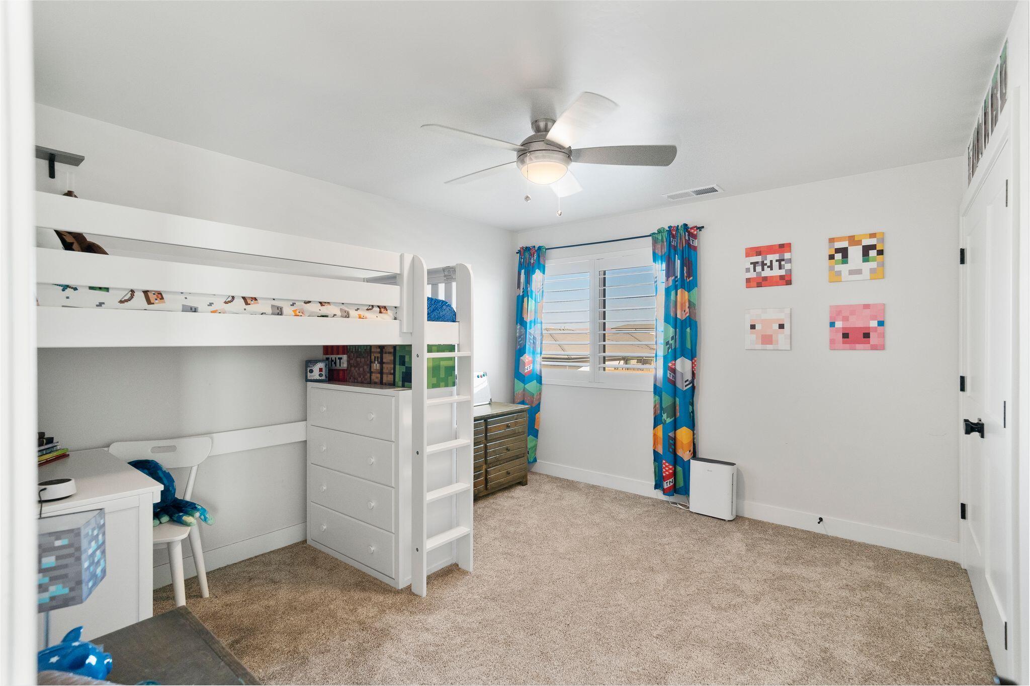 AUBURN HILLS - Residential