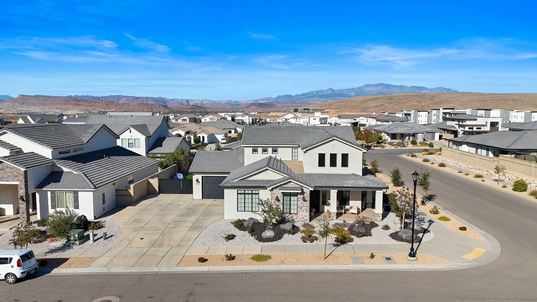 AUBURN HILLS - Residential