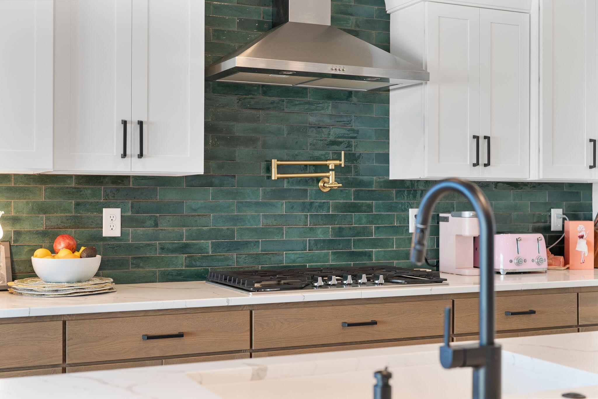 AUBURN HILLS - Residential