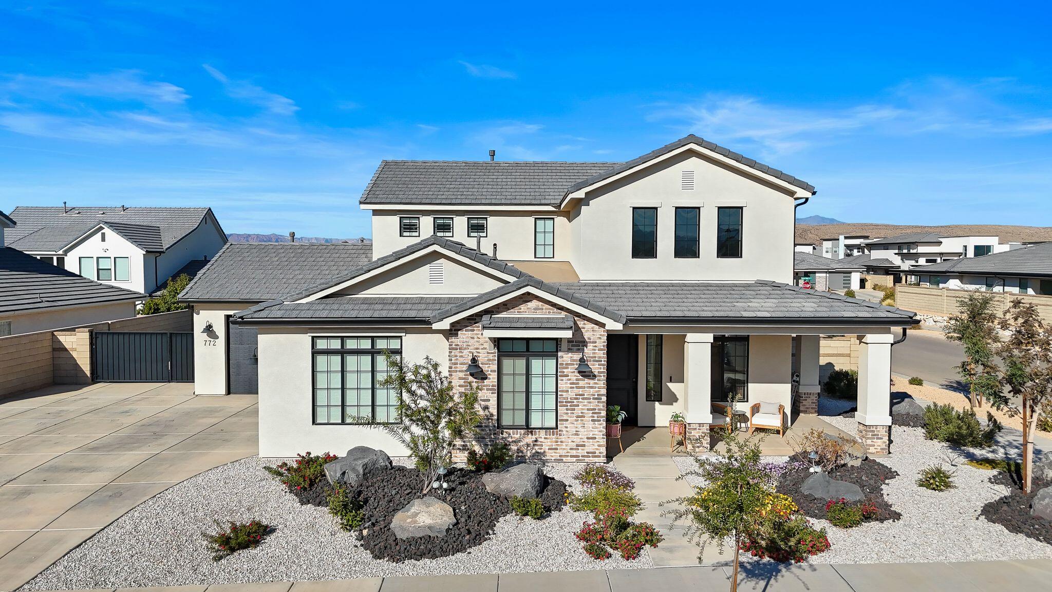 AUBURN HILLS - Residential