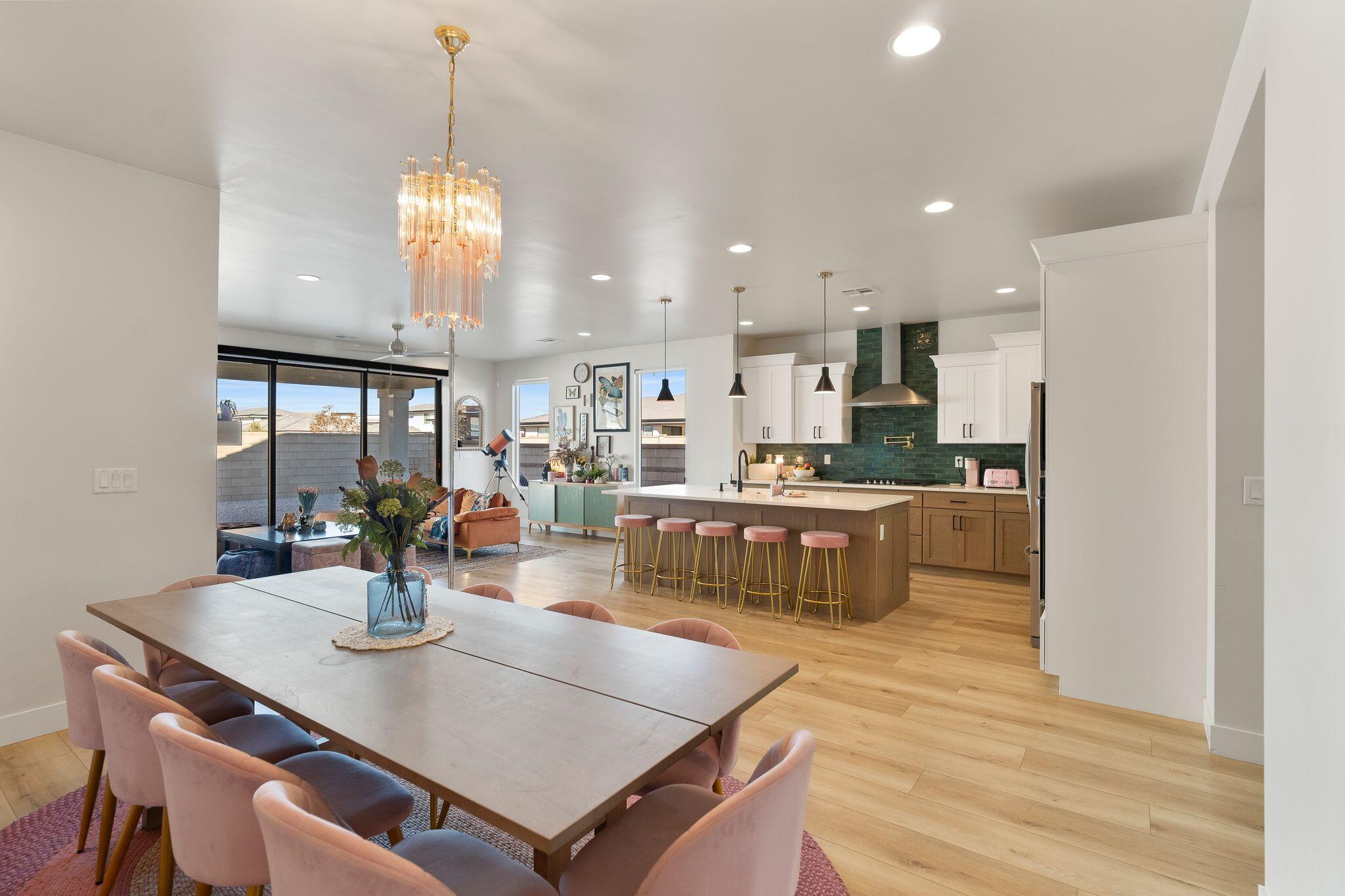 AUBURN HILLS - Residential