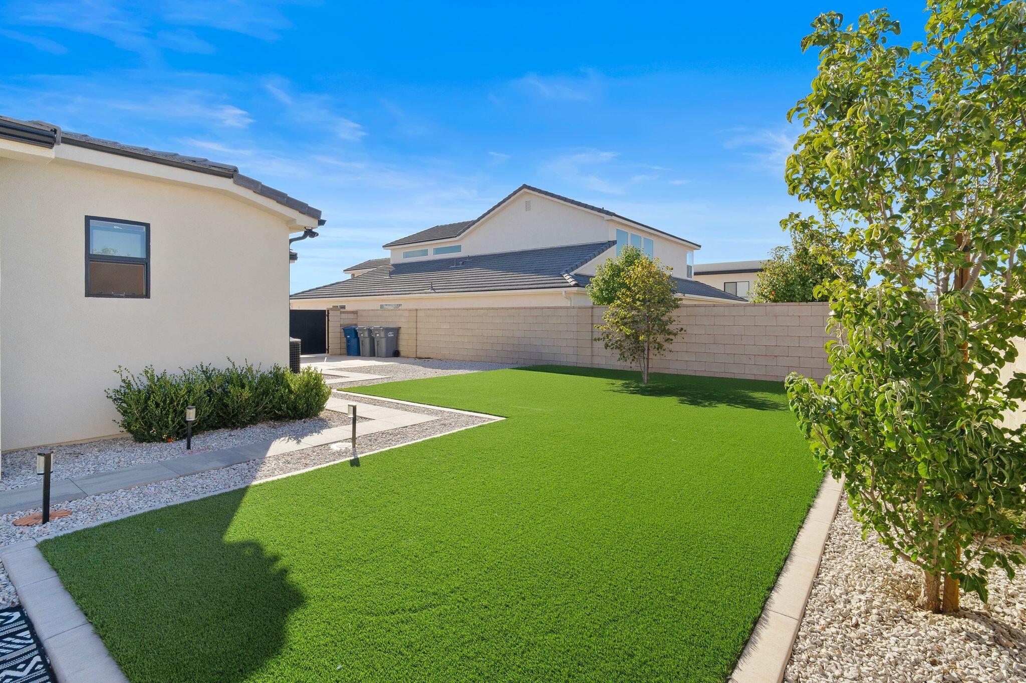 AUBURN HILLS - Residential