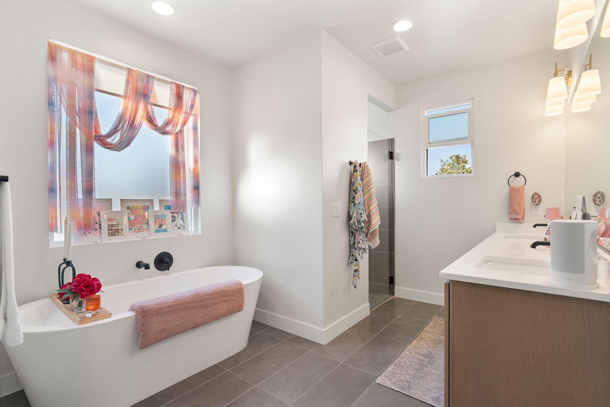 AUBURN HILLS - Residential