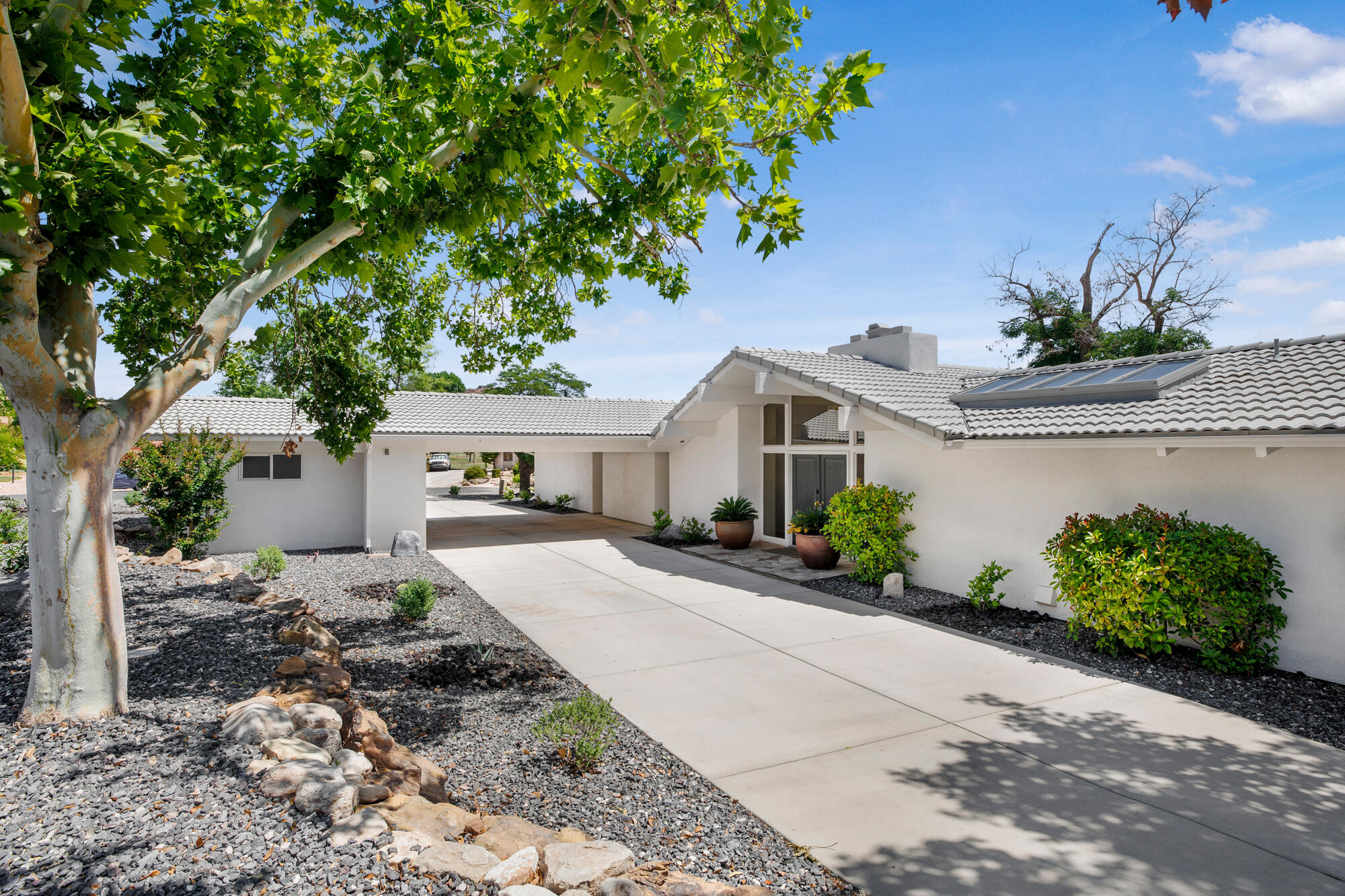 BLOOMINGTON COUNTRY CLUB - Residential