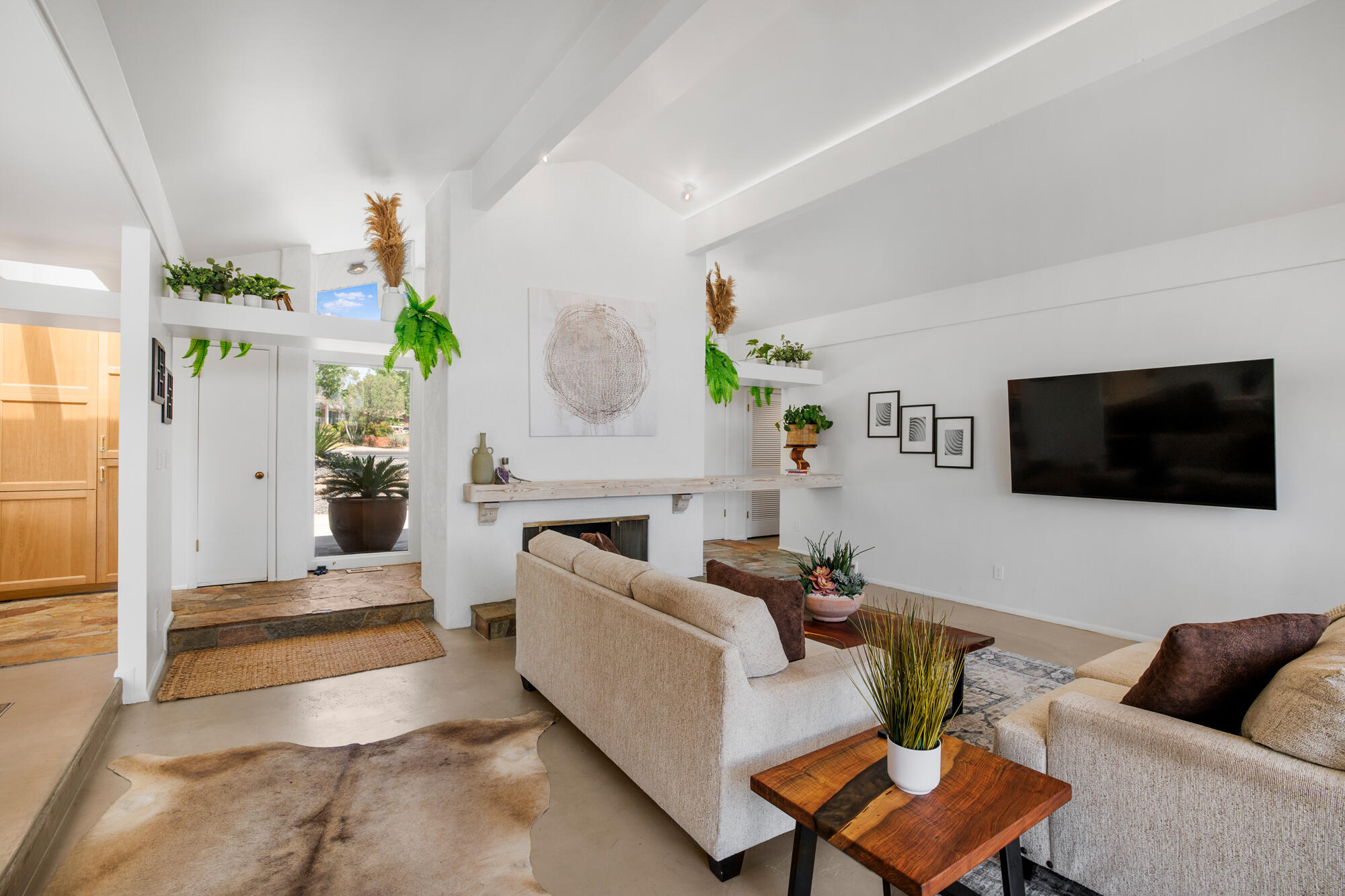 BLOOMINGTON COUNTRY CLUB - Residential