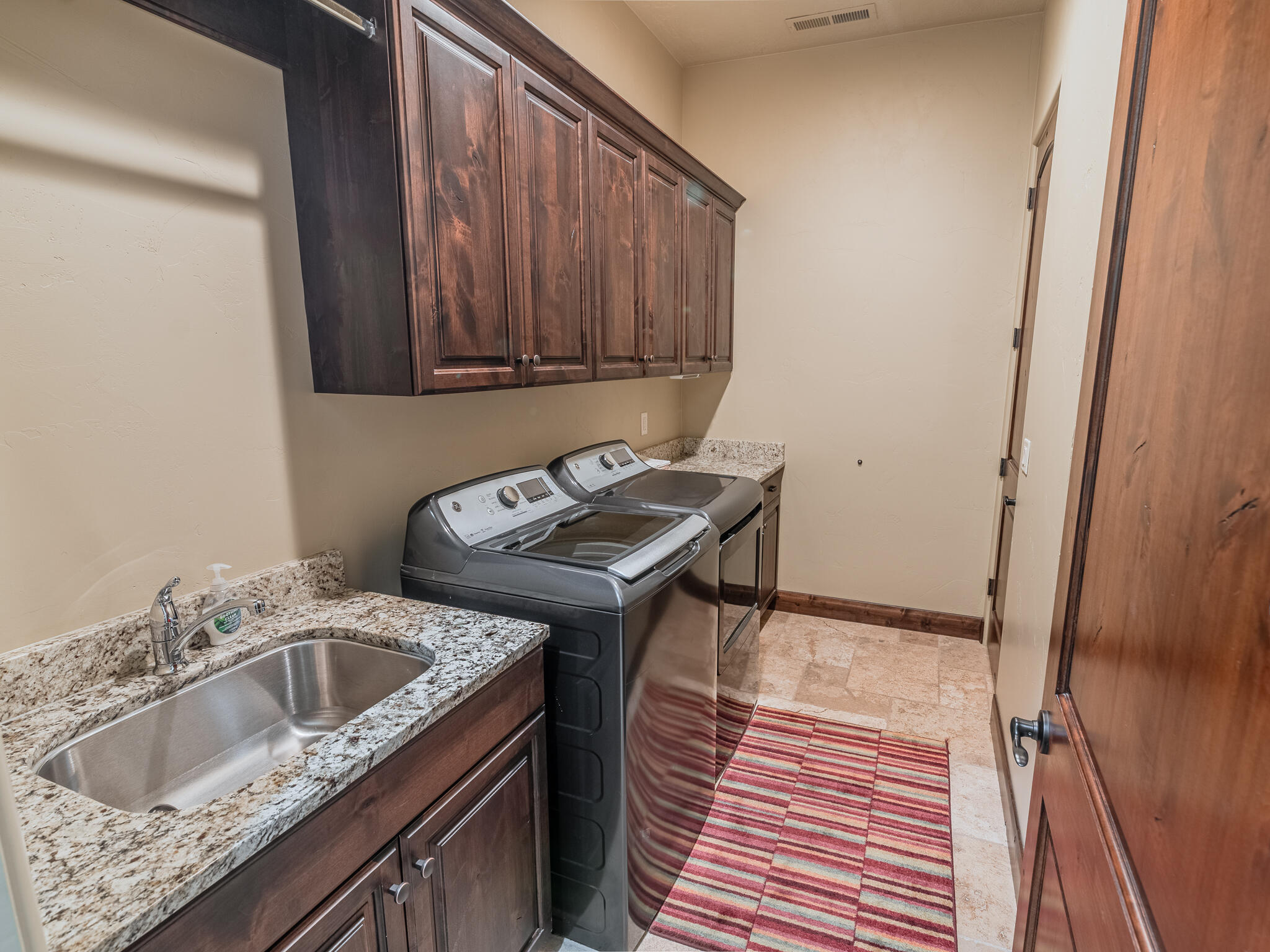 TENAYA SANDS - Residential