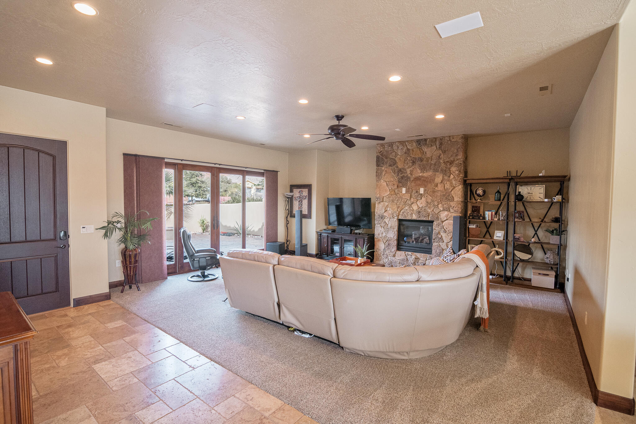 TENAYA SANDS - Residential