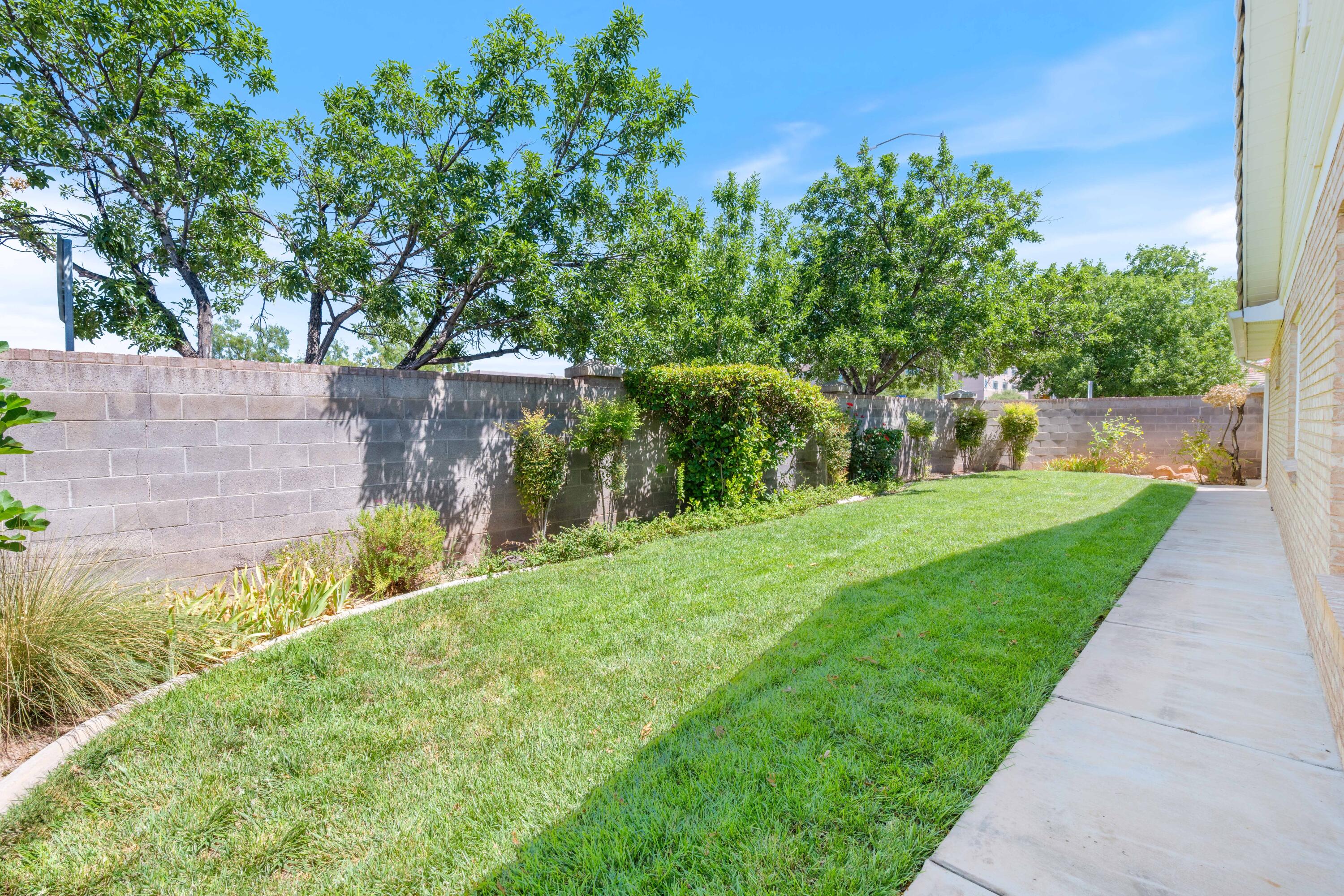 MEADOW CREEK ESTATES - Residential