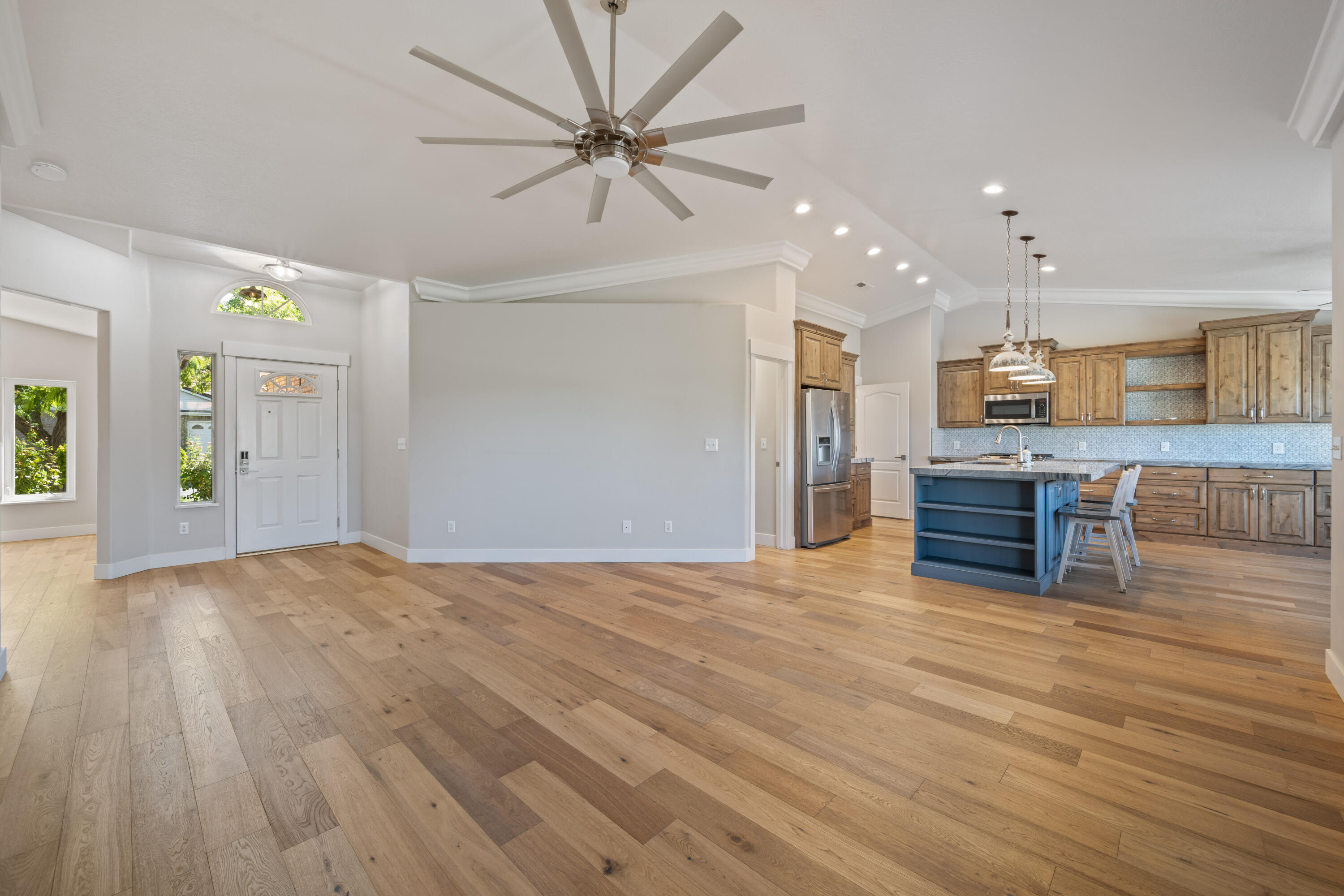 MEADOW CREEK ESTATES - Residential