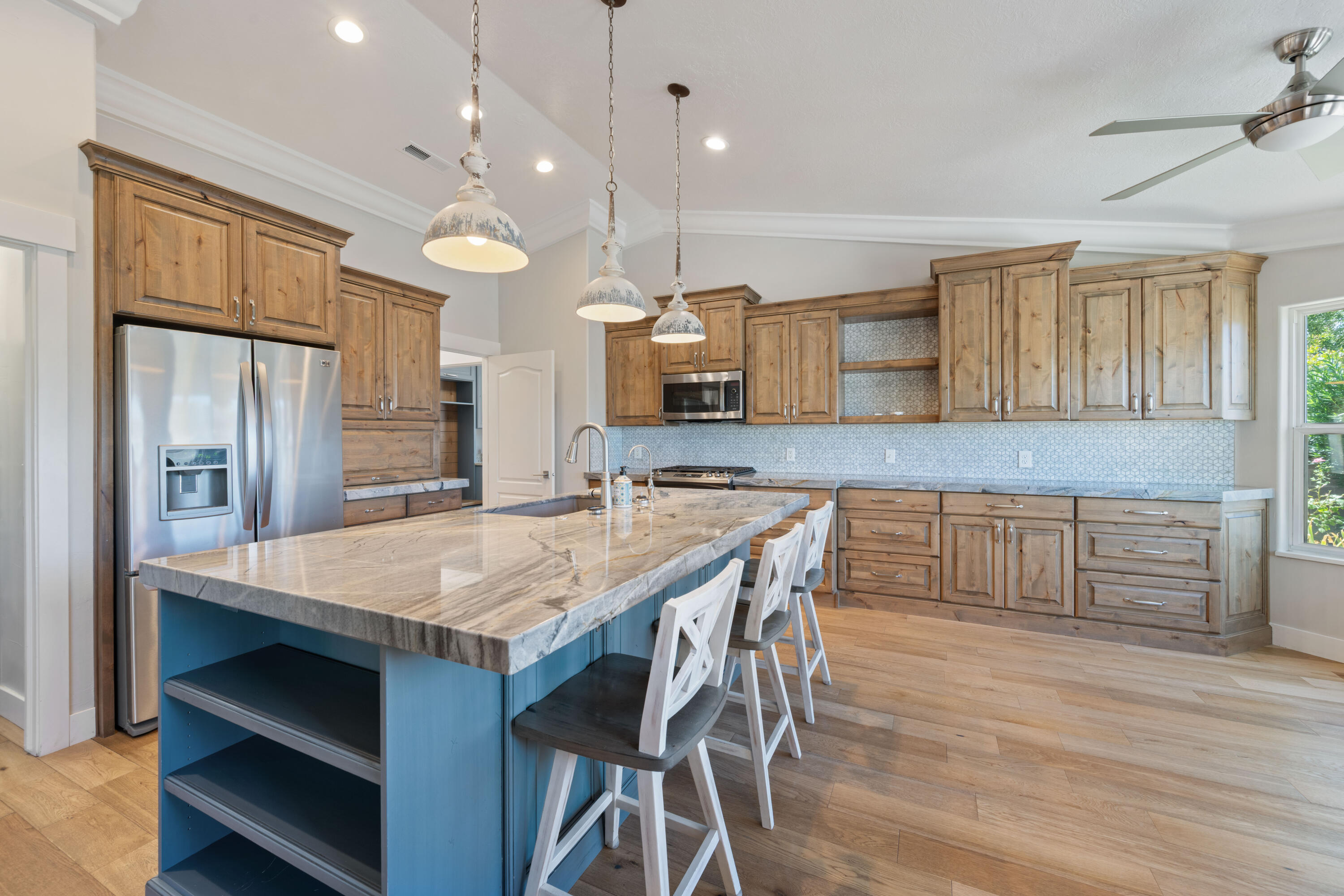 MEADOW CREEK ESTATES - Residential