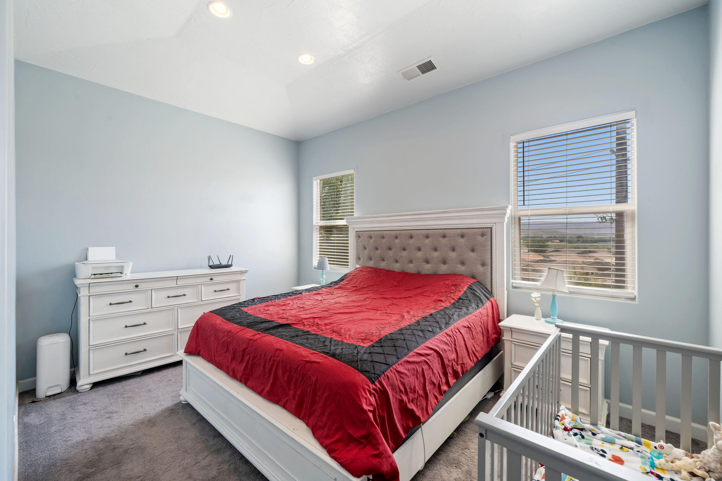 PARADISE VISTA - Residential