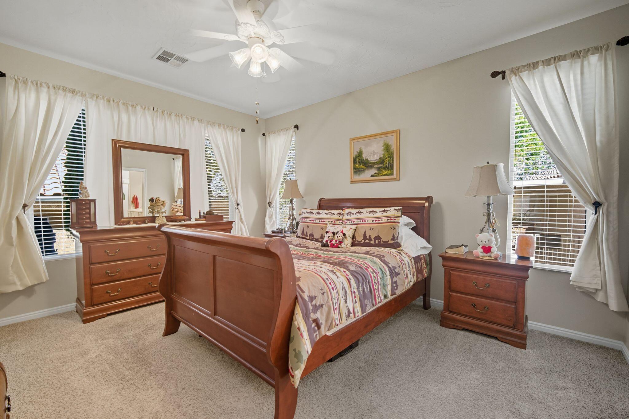 SUN RIVER - Residential