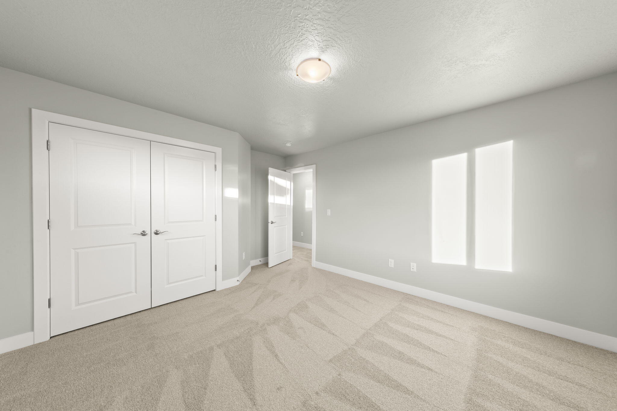 HURRICANE HOLLOW - Residential