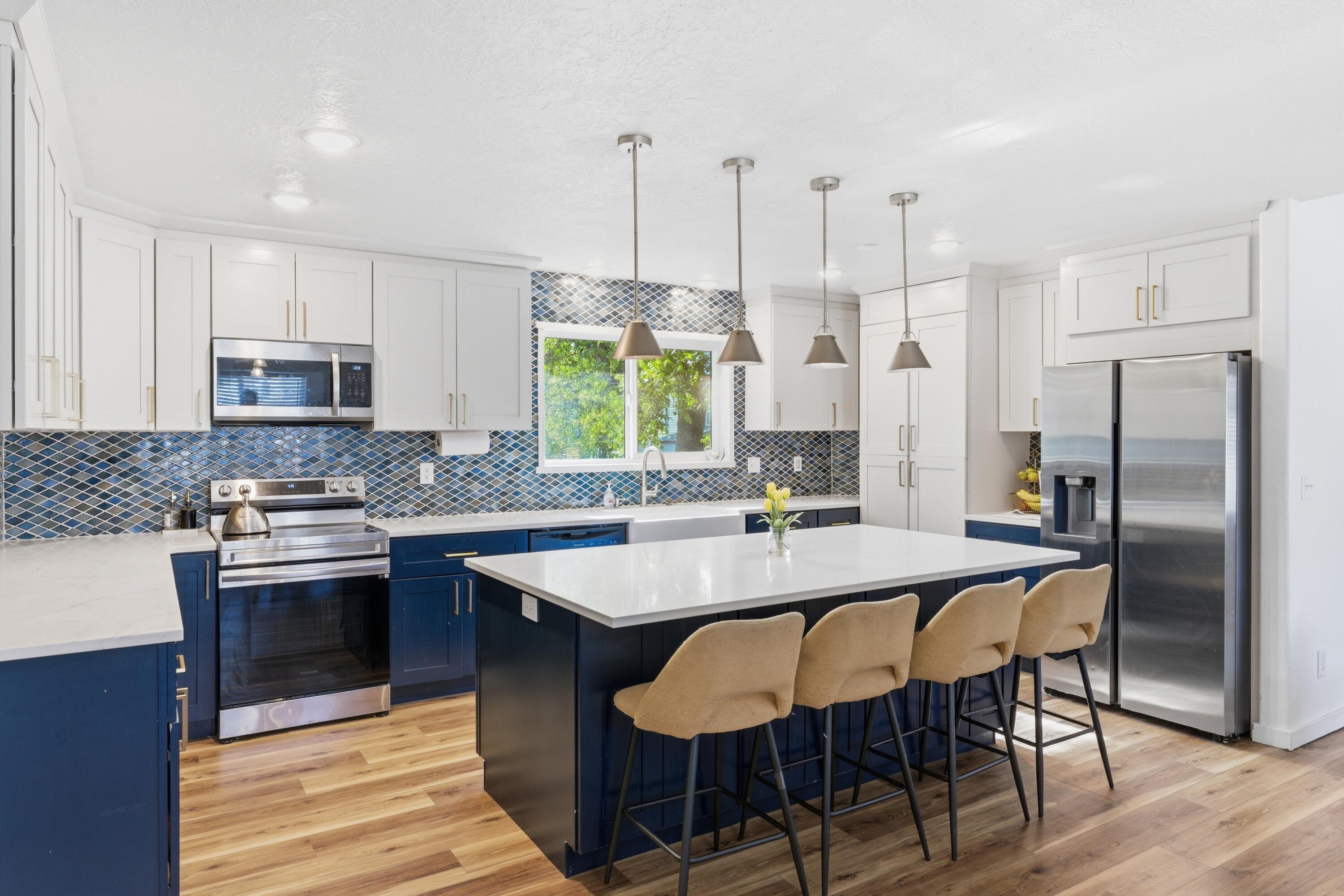 WILLOW COVE - Residential