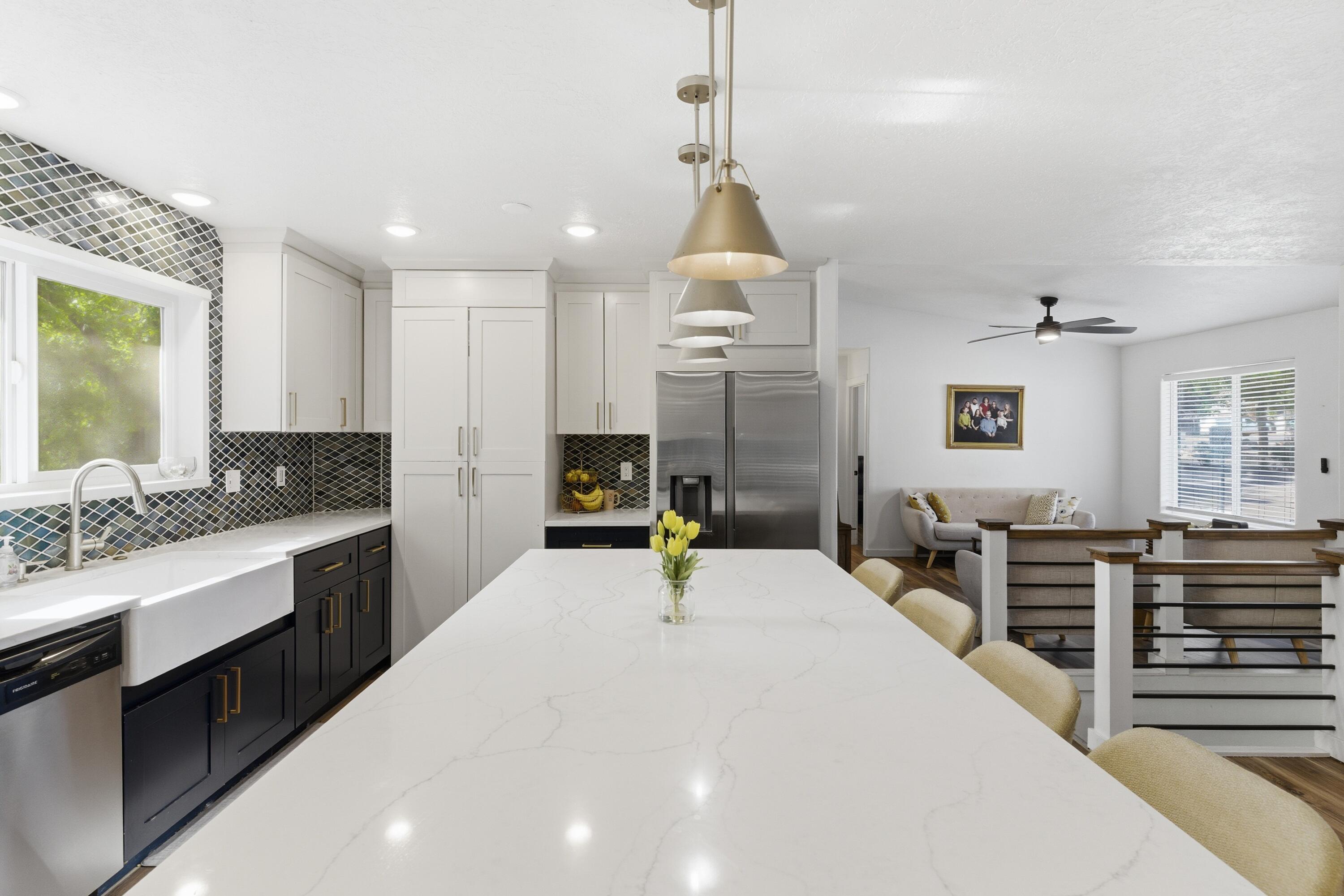 WILLOW COVE - Residential