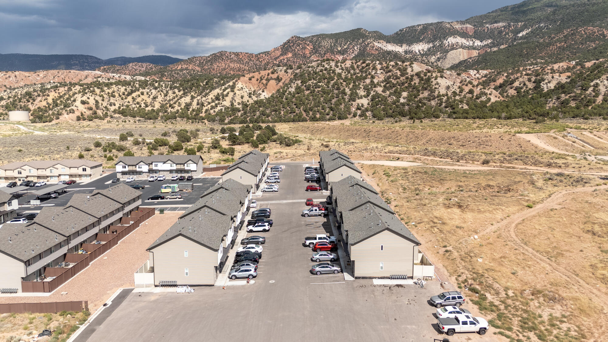 TRAILSIDE - Residential